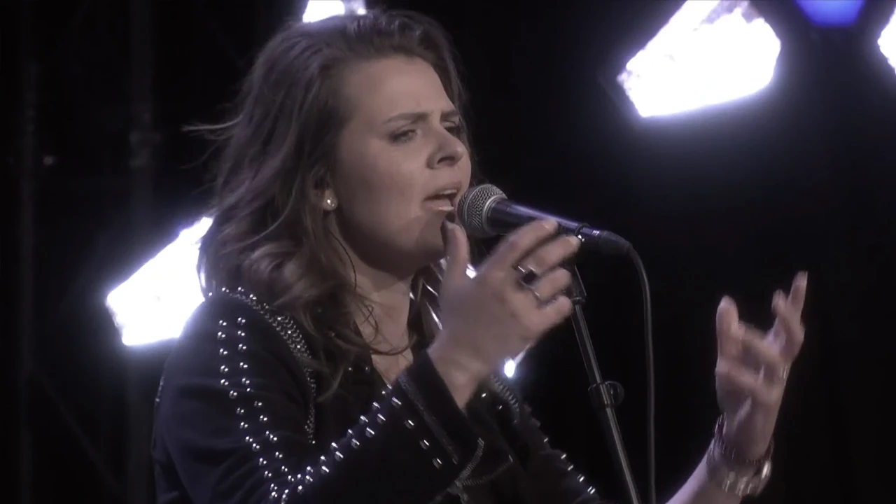 Mell & Vintage Future zorgt met 'Muddy Waters' voor prachtige opening van Vandaag Inside!