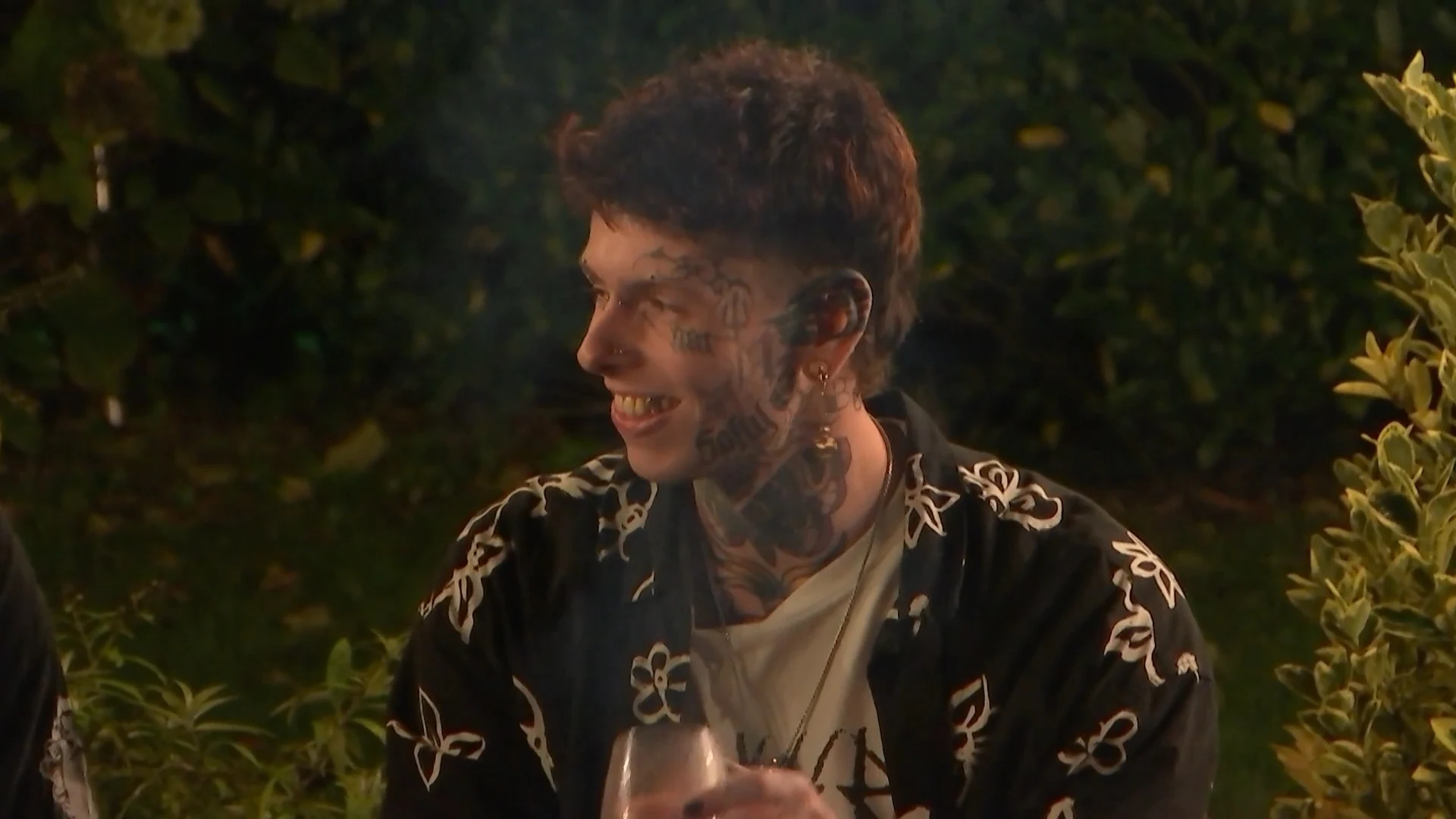 Stef heeft twee tongen!