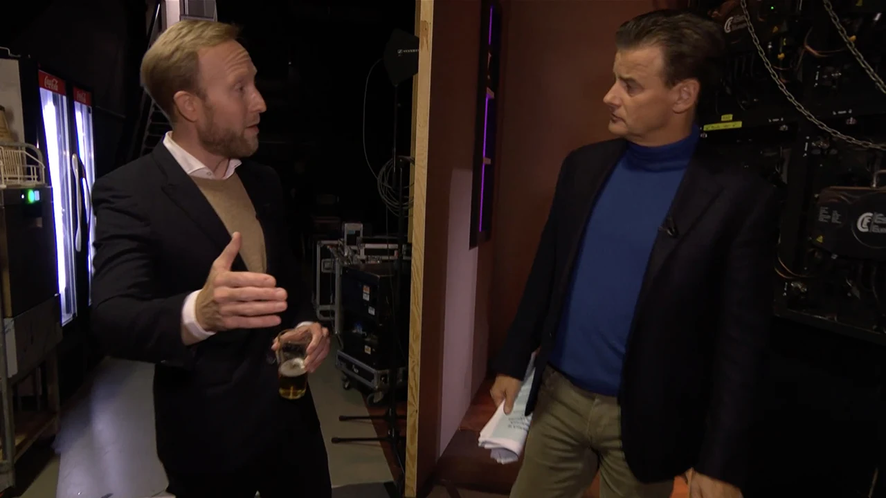 In de Wandelgangen met Raymond Mens: 'Trump heeft dan goede kans om te winnen van Biden'