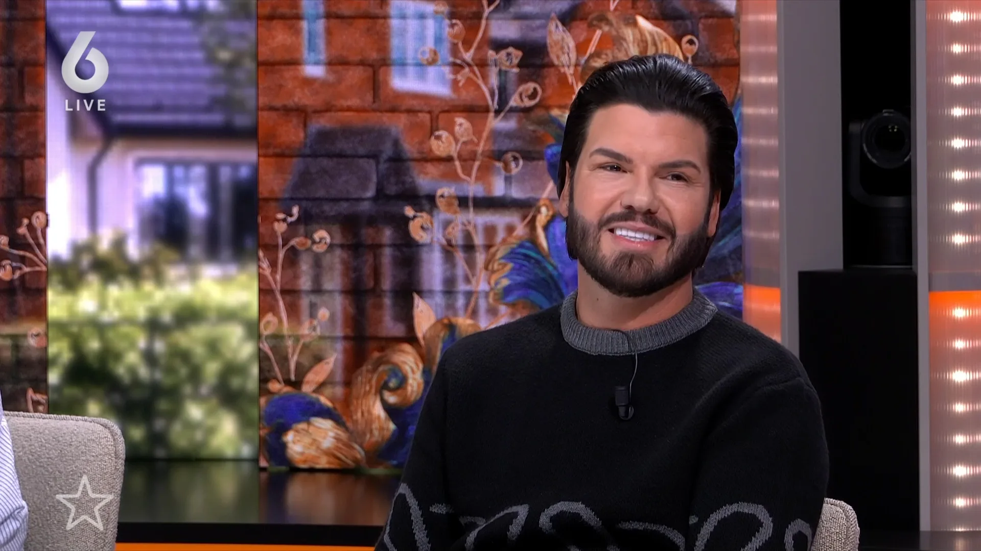 Roy Donders geeft een update over de verbouwing van zijn huis