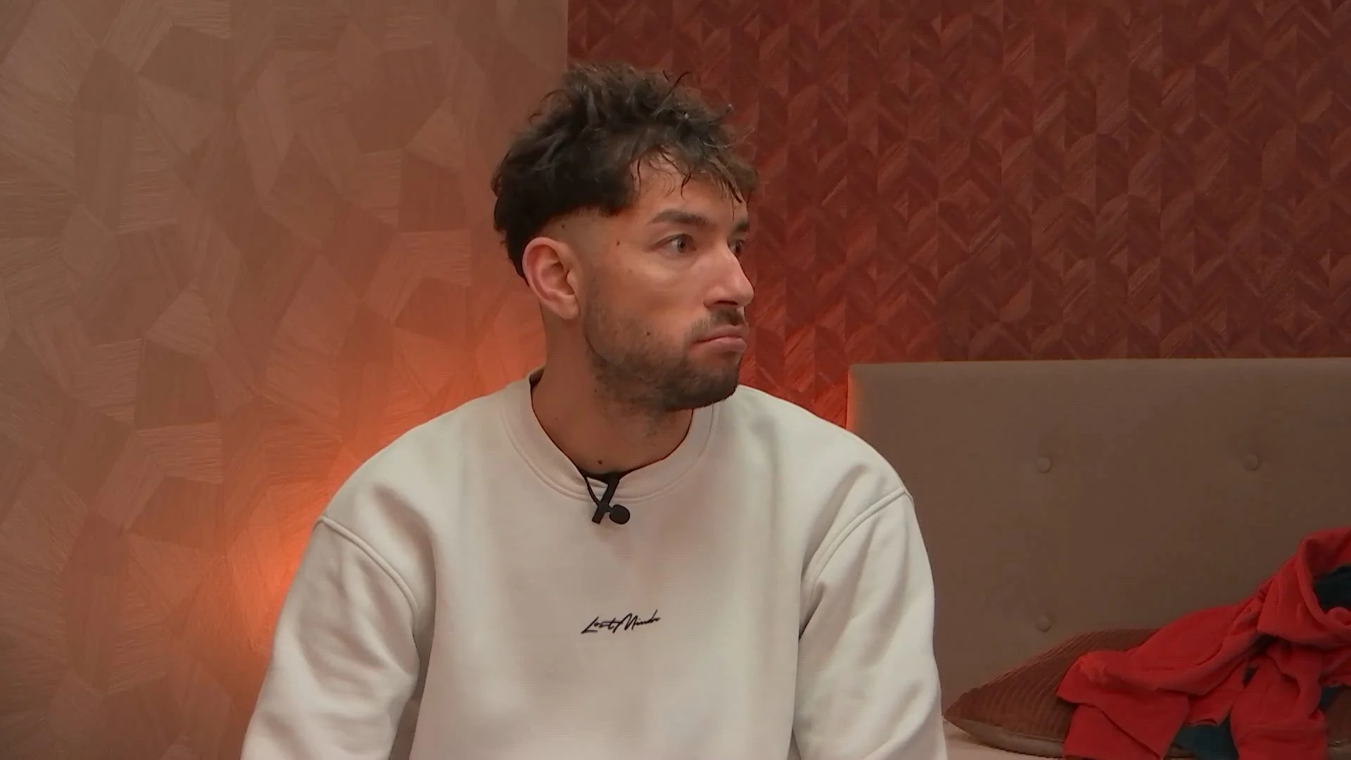 Thomas twijfelt of hij afstand moet houden van Chess