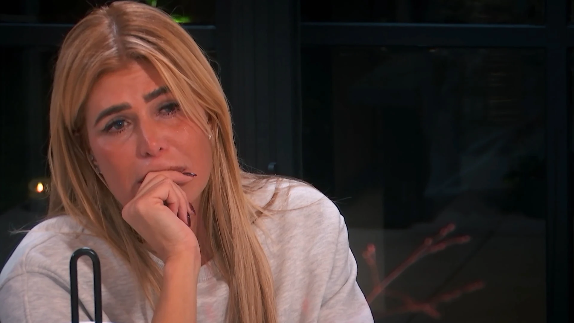 Estelle over relatie met vader Johan Cruijff: "Konden we het maar overdoen"