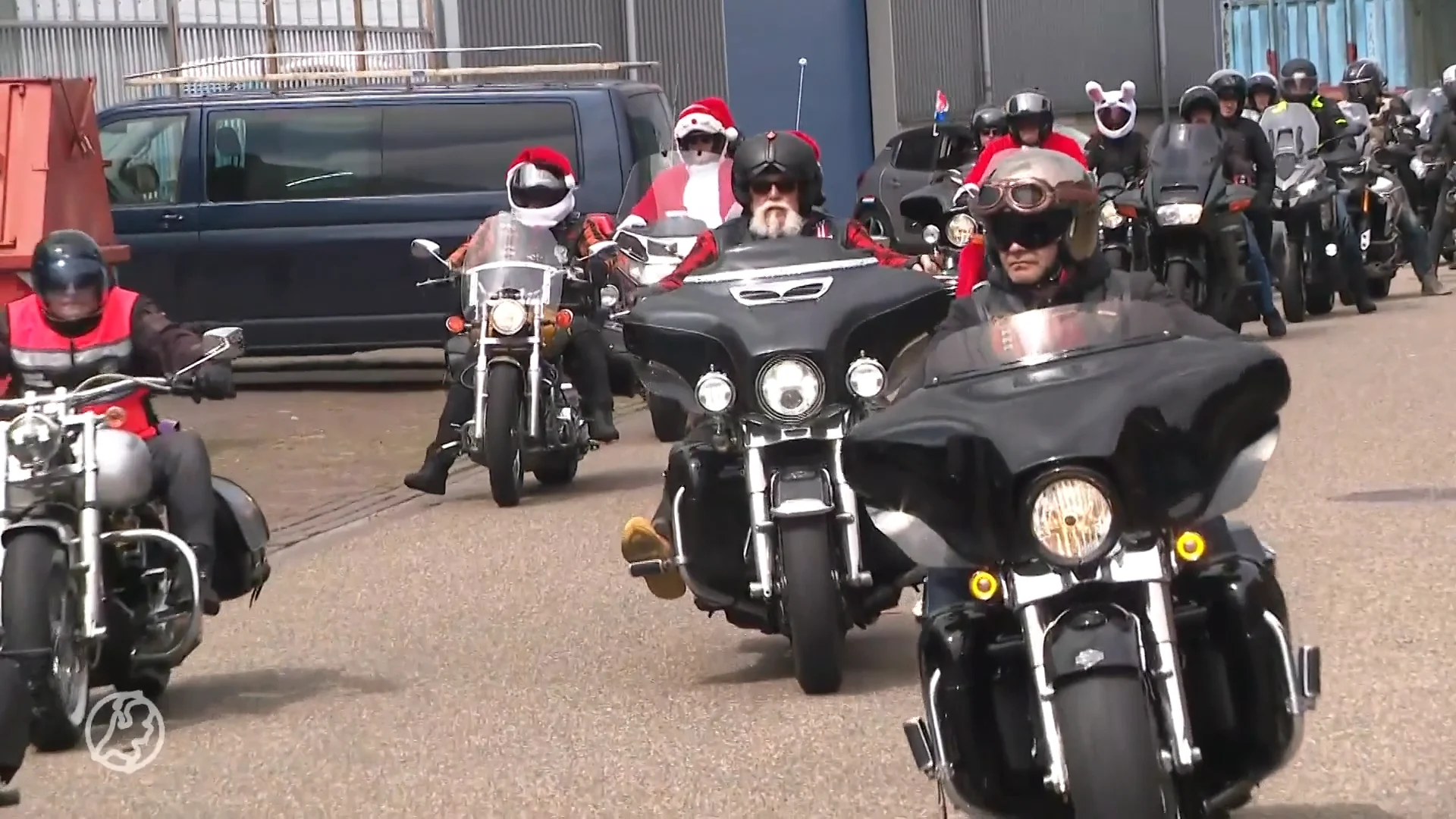 Honderden motoren rijden tocht tegen pesten