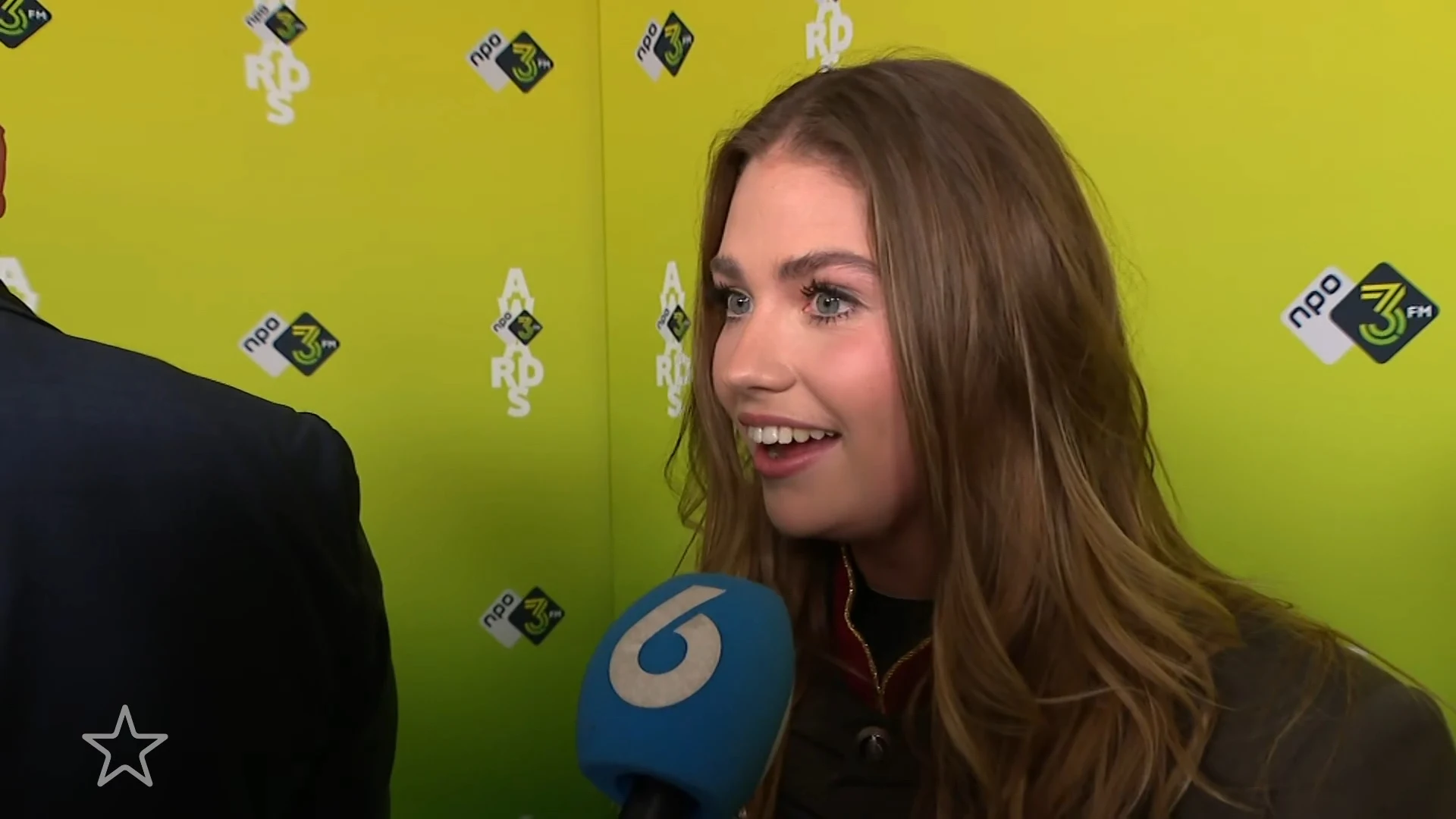 Roxy Dekker en Bente willen samen een nummer opnemen