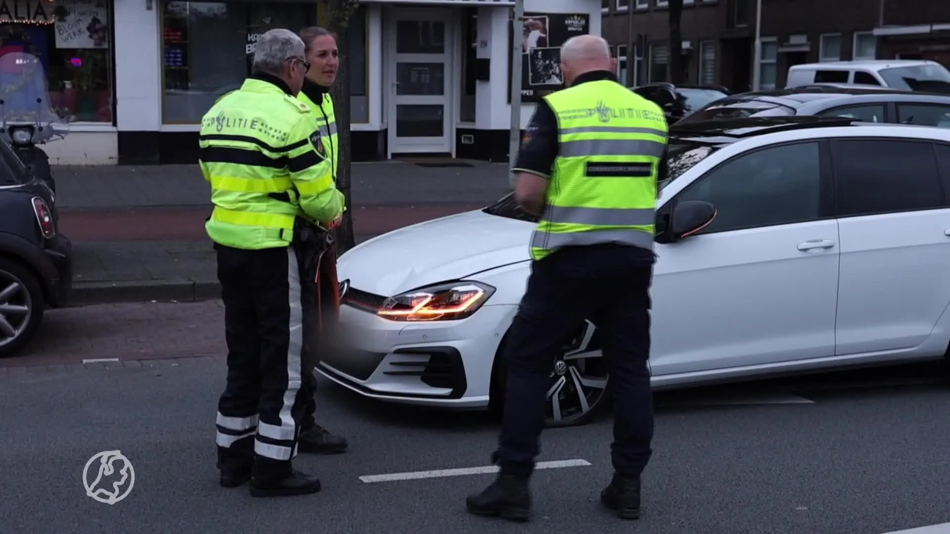 Jongetje op step aangereden door auto in Den Haag
