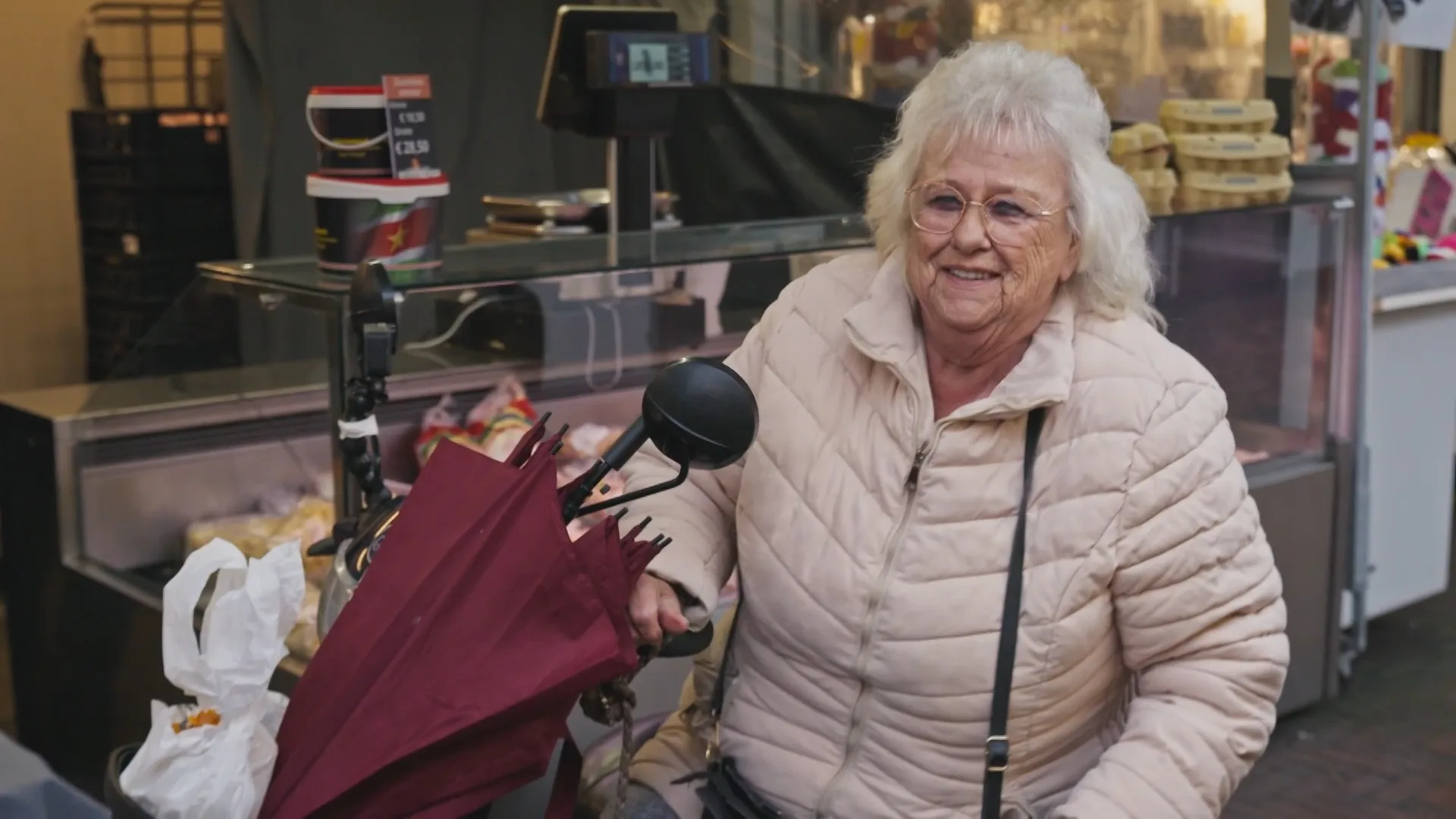Joke doet een rondje op de Haagse Markt