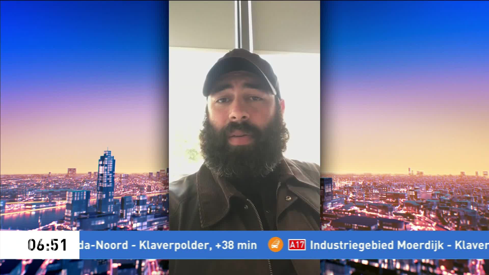 Zwerver vindt portemonnee met 2000 euro en brengt 'm naar de politie