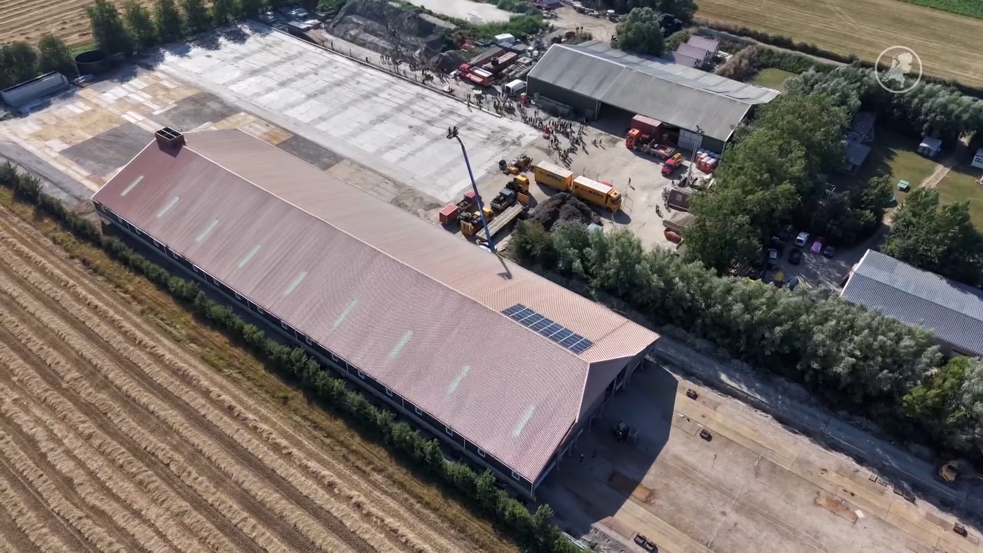 ZIEN: Complete stal van 150 meter verplaatst in Aagtekerke
