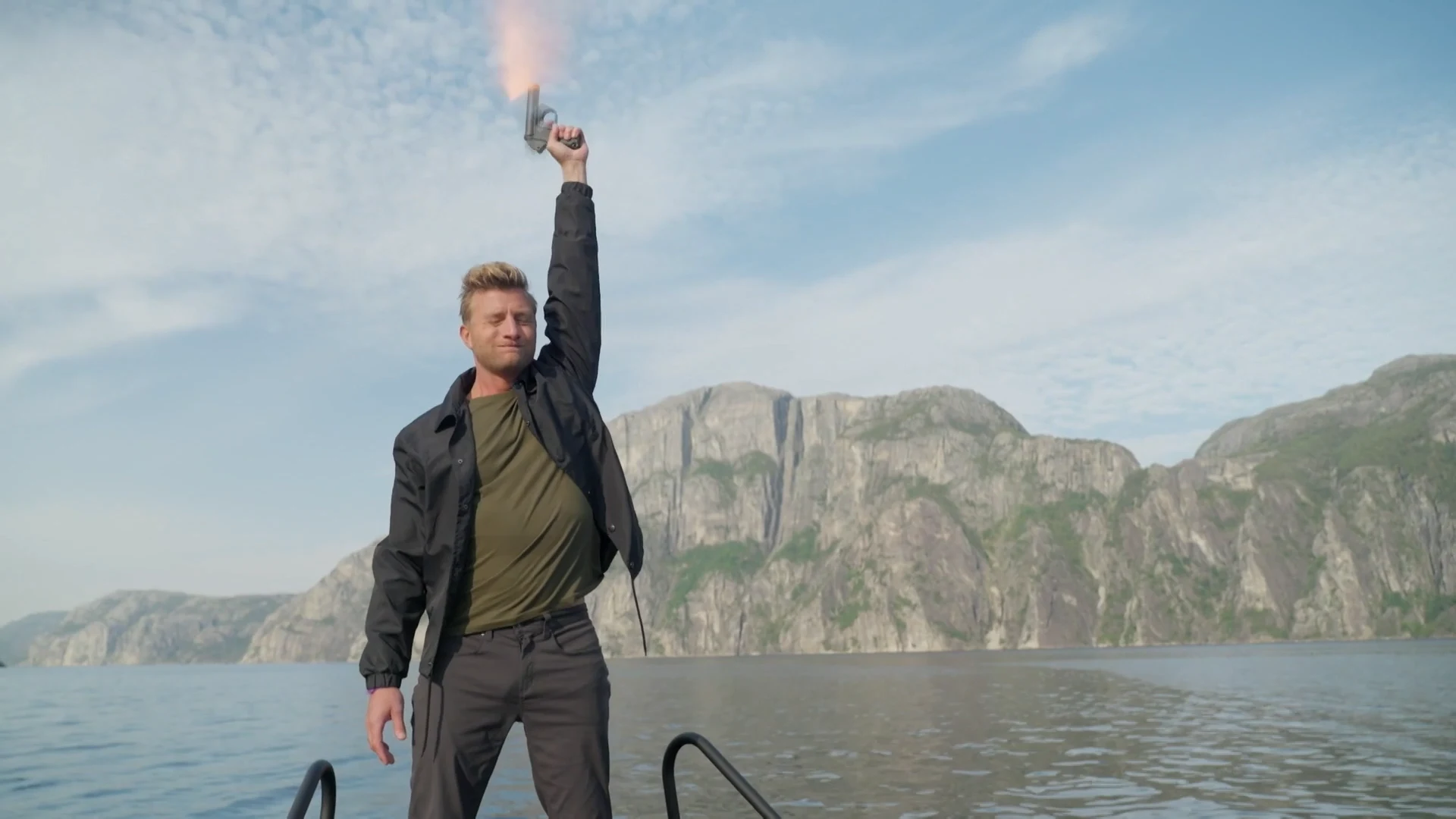 Jan Versteegh geeft het startschot voor een zenuwslopende finale