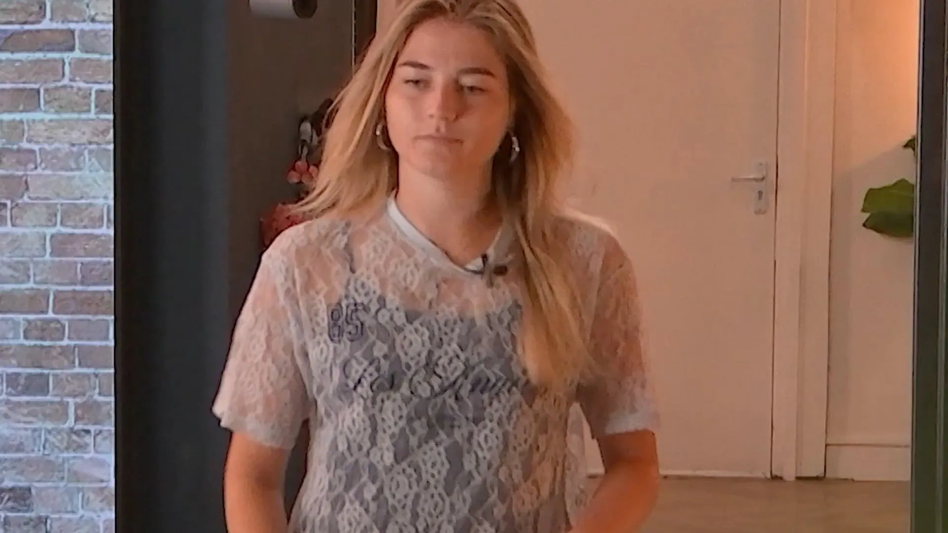 Anouk is geïrriteerd: 'Nu ga ik echt geen gesprek met je aan'