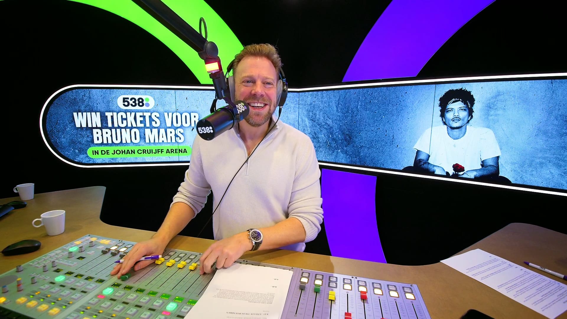 Dordrecht wil standbeeld voor frikandel