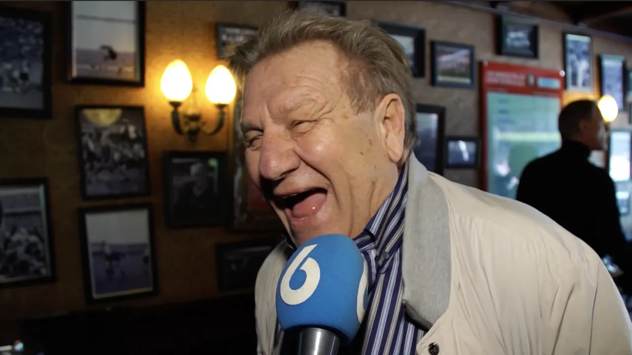 Jan Boskamp grapt over Ajax-crisis: ’Nu is het jullie beurt!’