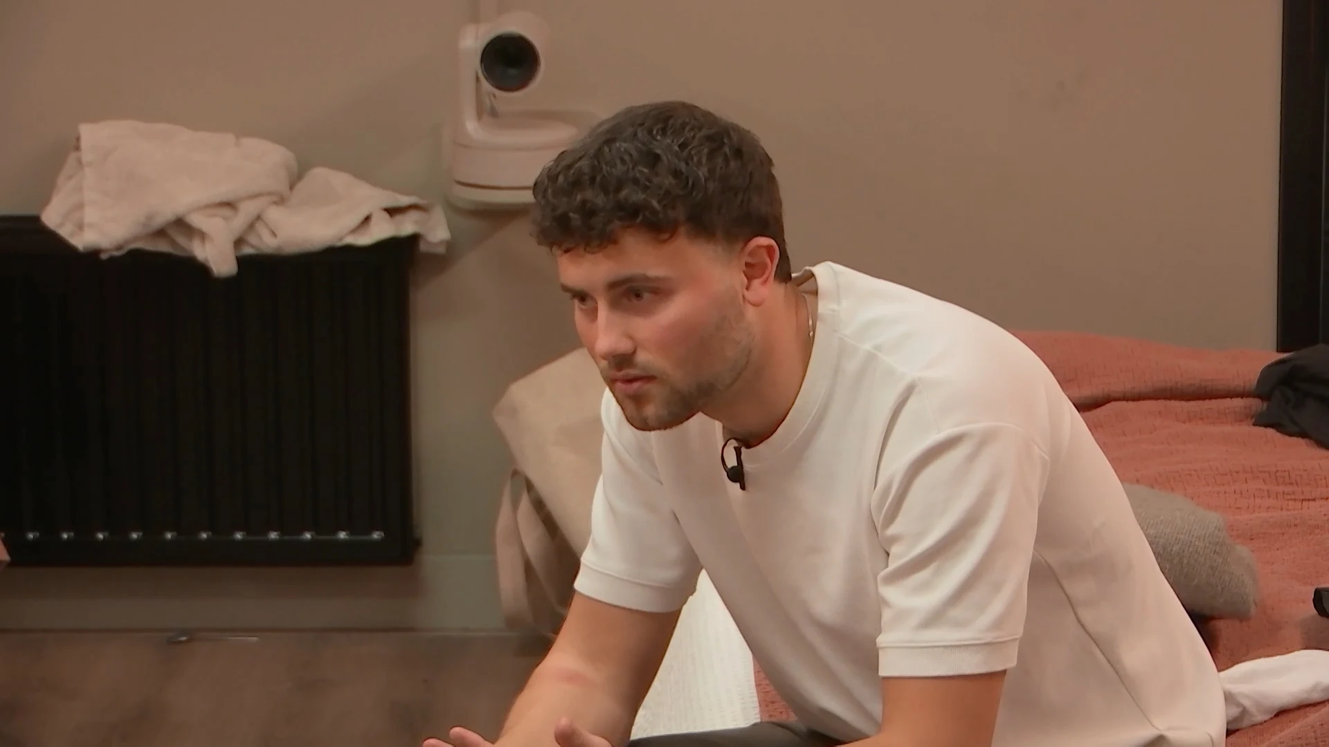 Kristie confronteert Noah: ‘Ze vindt je leuk’