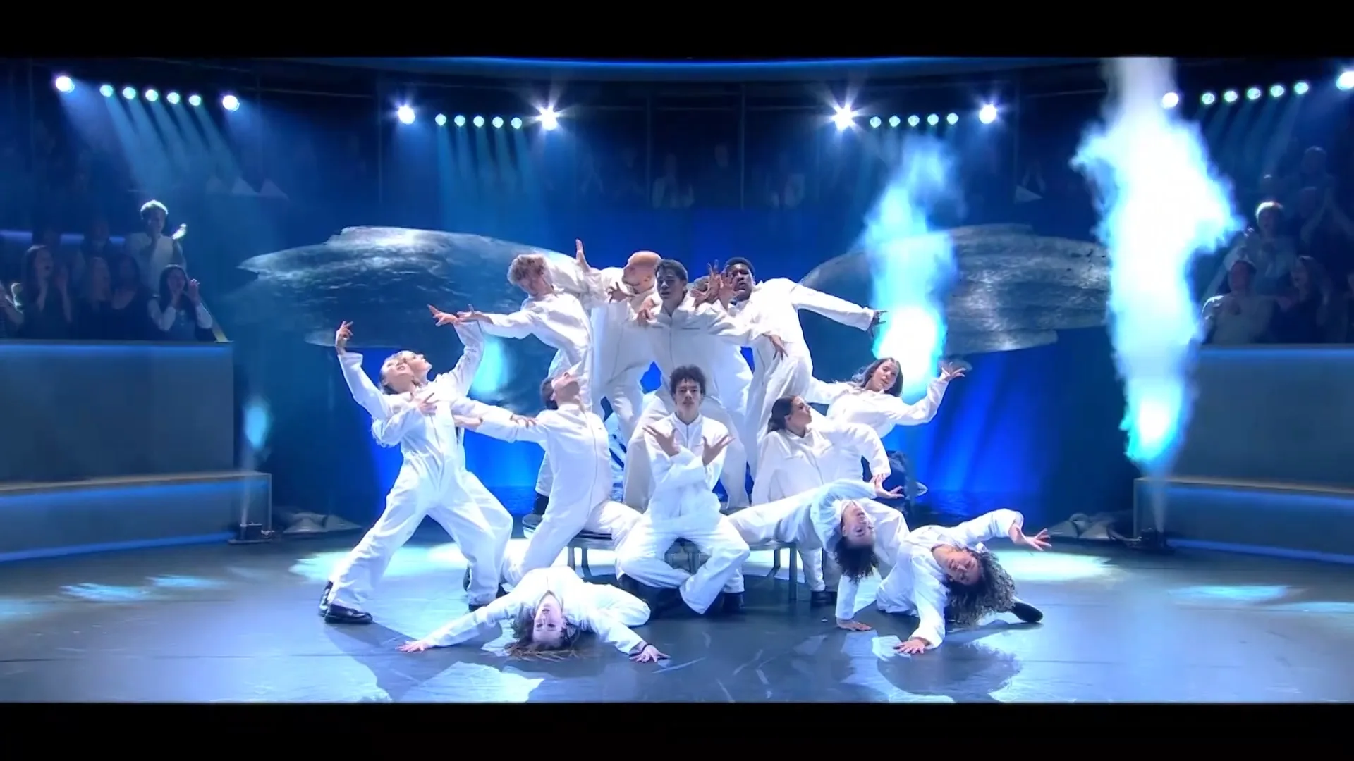 De dansers openen vol energie | Studioshows Deel 3