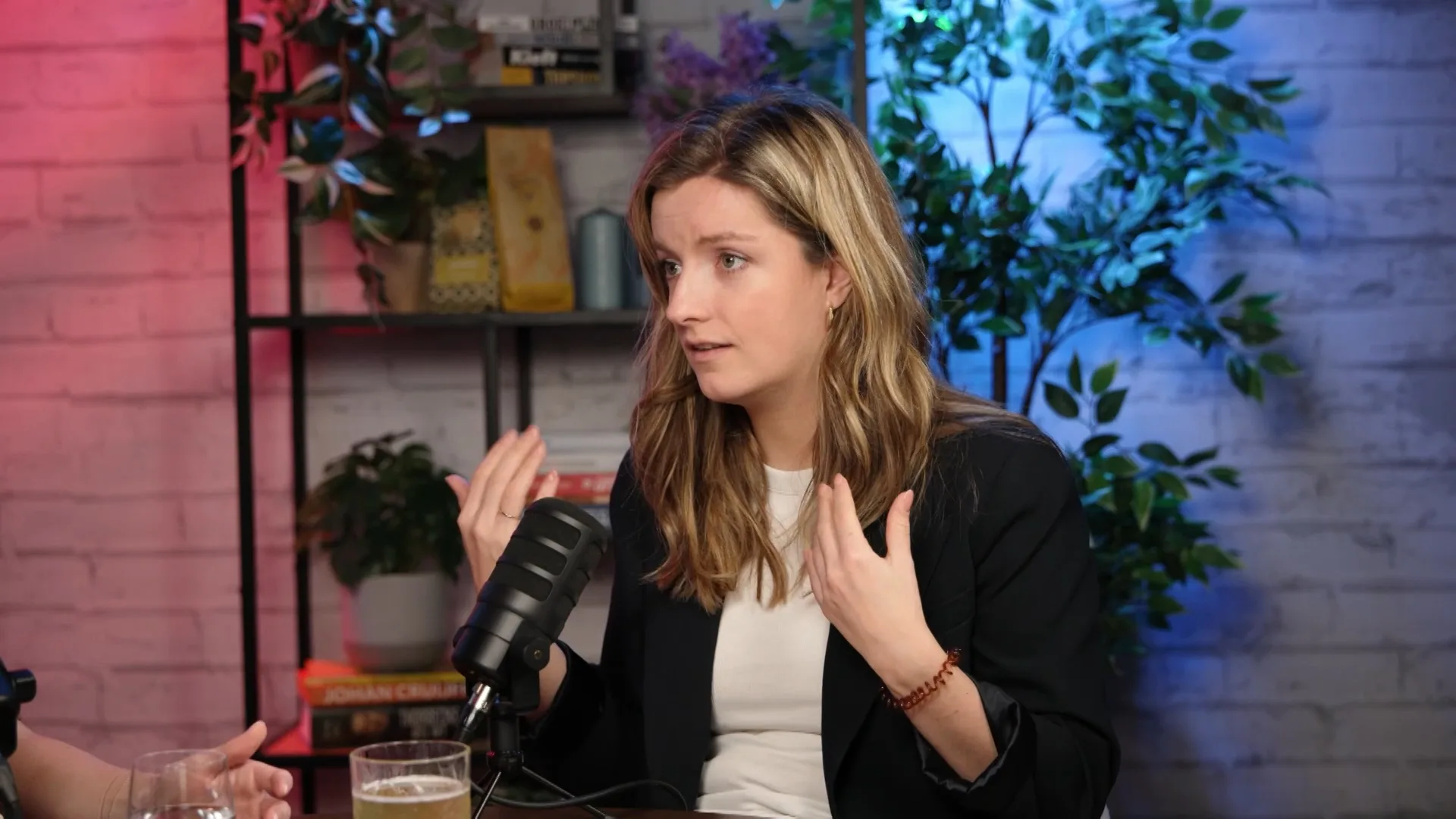 Voor deze verslaving is Merel Ek gevoelig: 'Kan je neus ermee kapot maken'