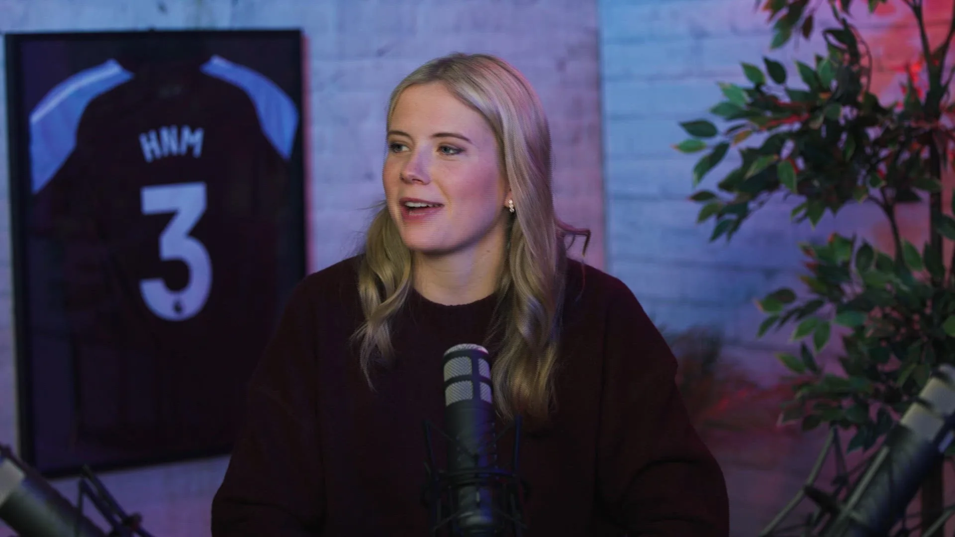 Geen vrije pers bij voetbal? Noa Vahle over Britse mediacontrole