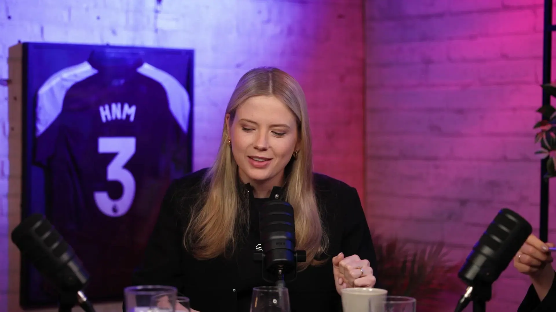 Noa Vahle kreeg riem van BN'er in gezicht bij striptease