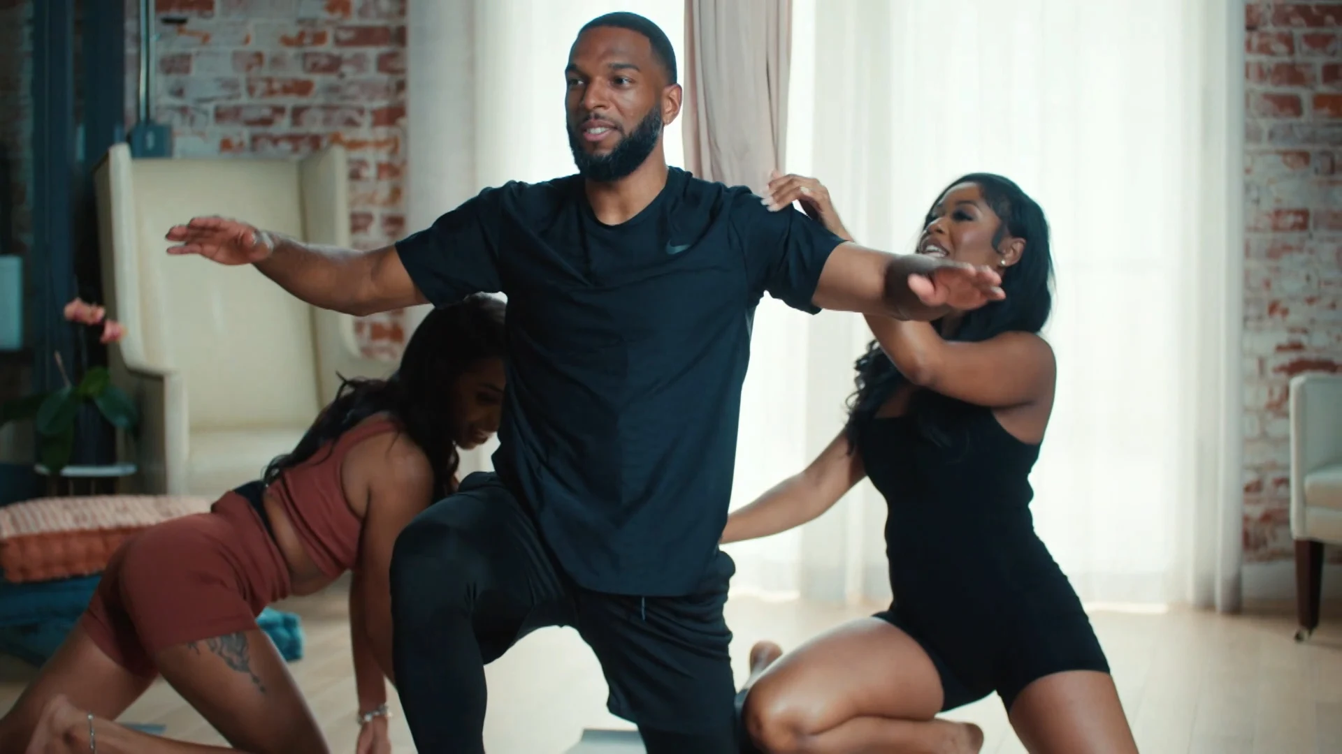 Kai Hilbert vecht voor de aandacht van Ryan Babel