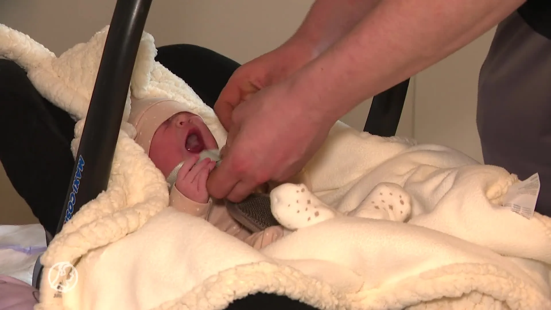 Kersverse ouders lopen niet warm voor ouderschapsverlof: financieel onhaalbaar