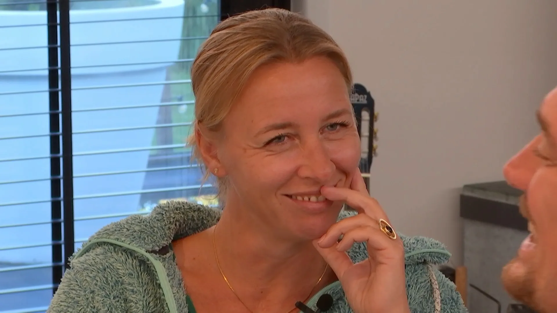 Goed aankijken tijdens het proosten!