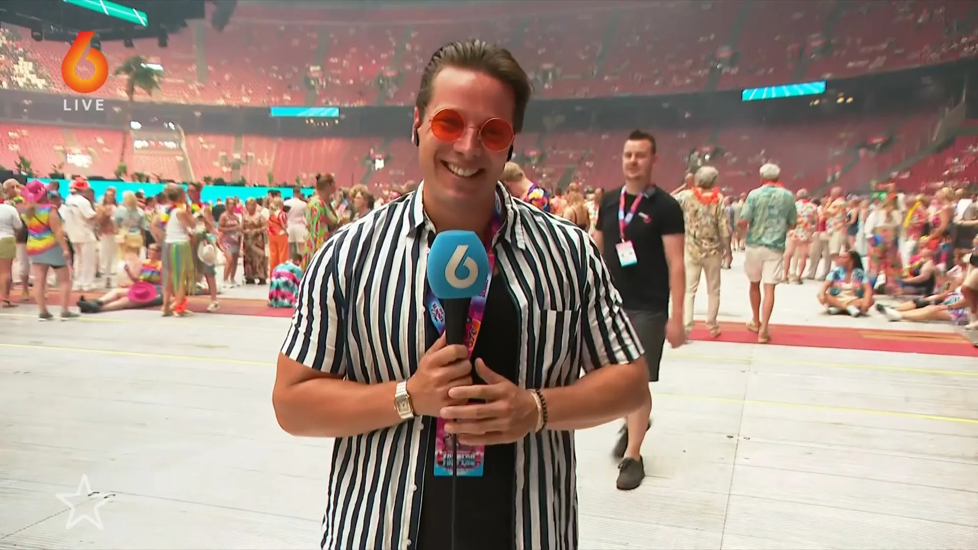 Live bij De Toppers 2026: 'Bloedje heet, maar bloedje gezellig'