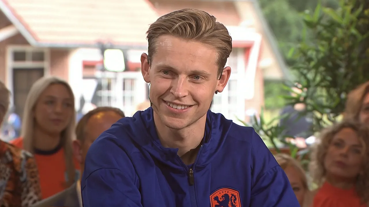 Frenkie de Jong geeft update over enkelblessure: 'We gaan voor de eerste wedstrijd!'