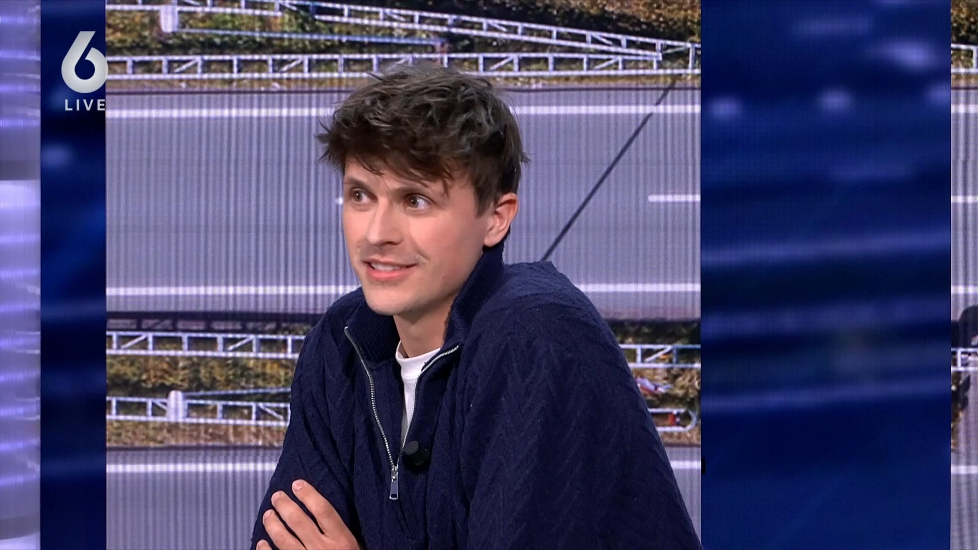 Oprit van snelweg dicht door gaten in de weg