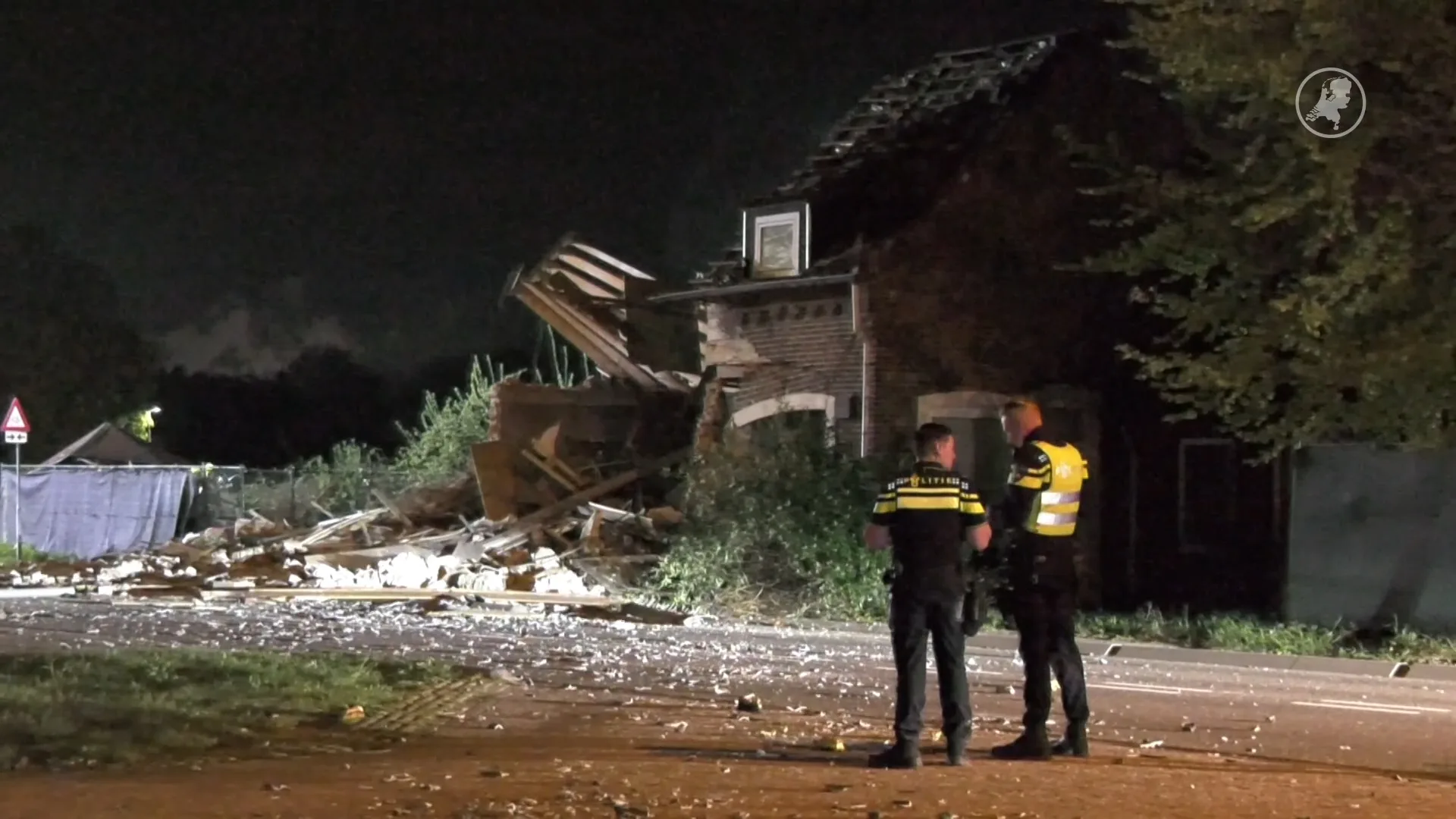 Huis compleet verwoest na explosie in Roermond