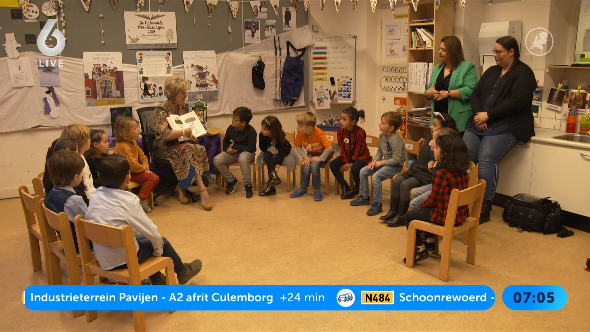 Profvoetballers krijgen kinderen aan het lezen