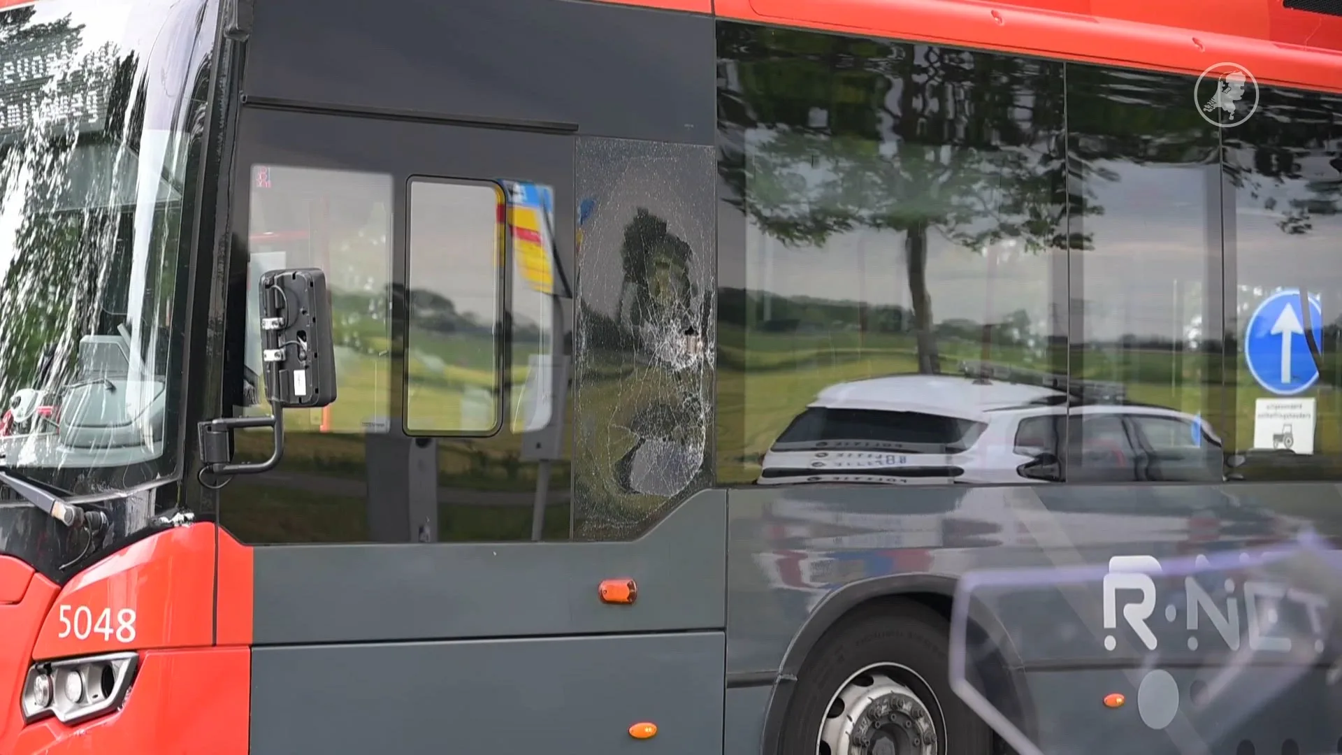 Fietser overleden na botsing met stadsbus in Heenvliet