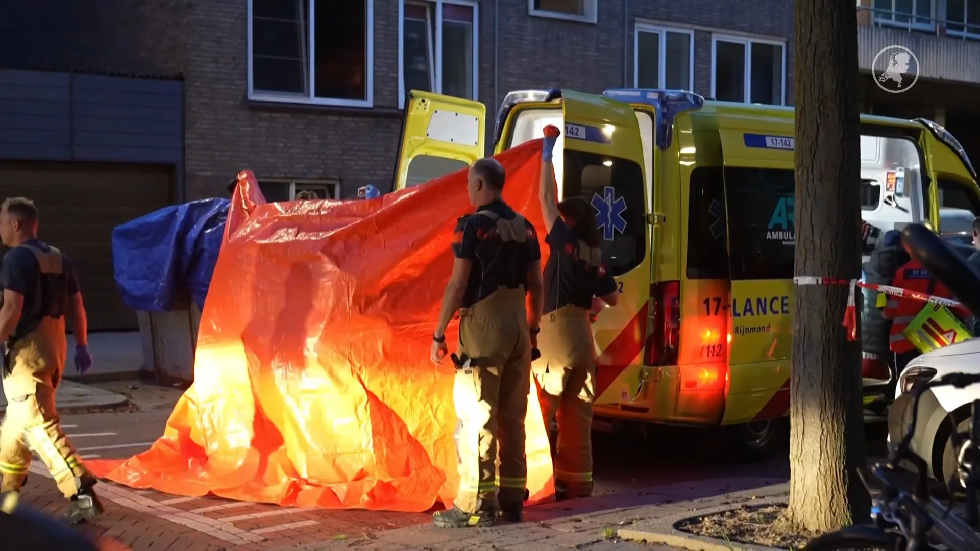 Peuter uit het raam gevallen in Rotterdam en overleden