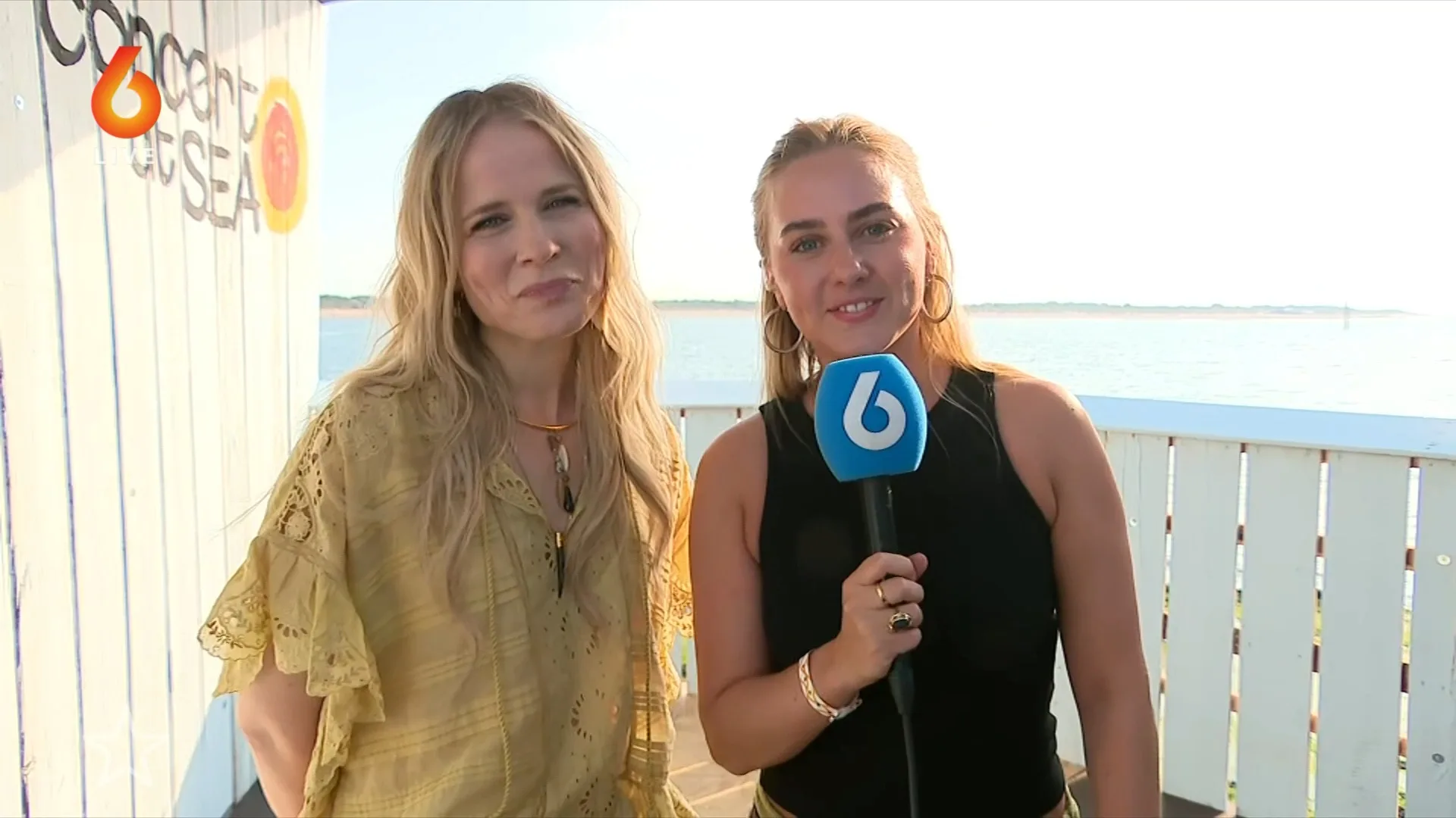 Artiesten genieten volop van Concert at Sea ondanks de hitte