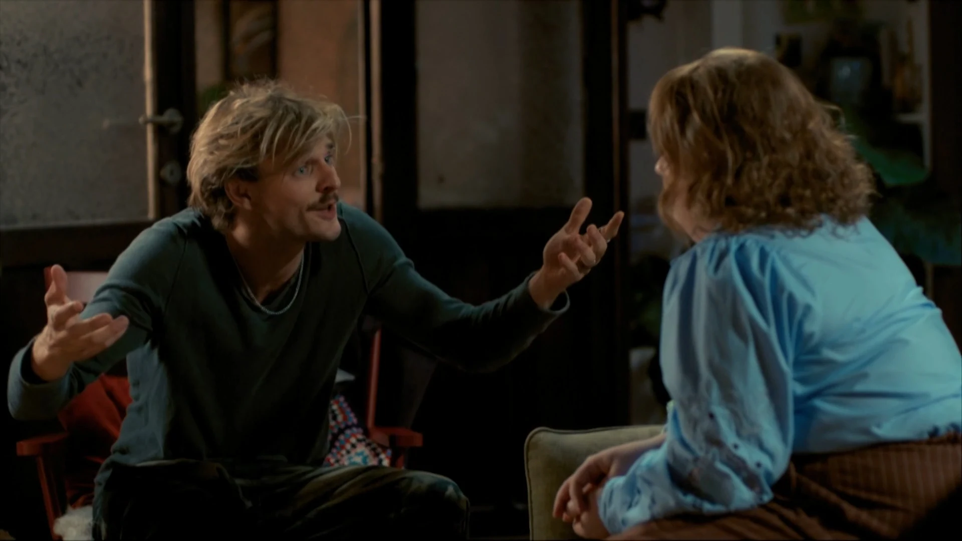 Justin is een eikel!