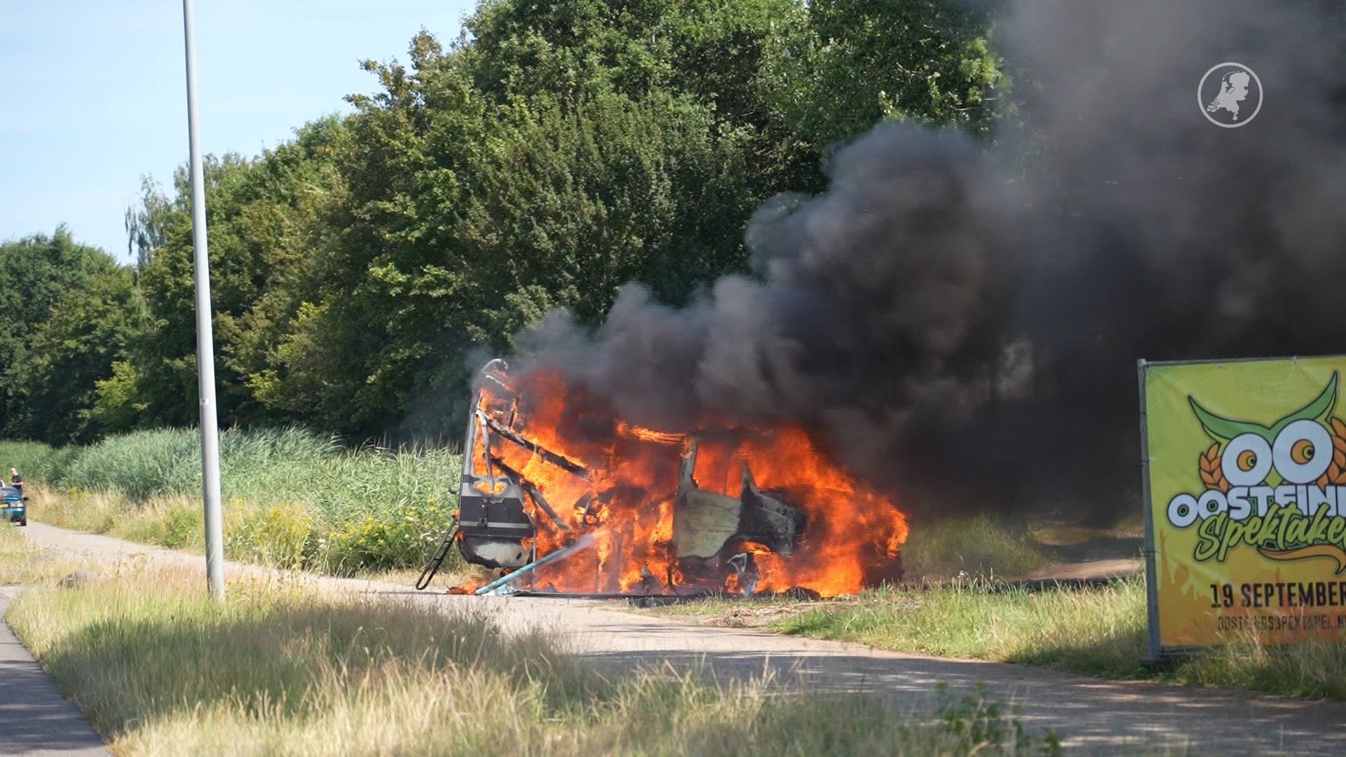 Camper verwoest na brand in Rijen