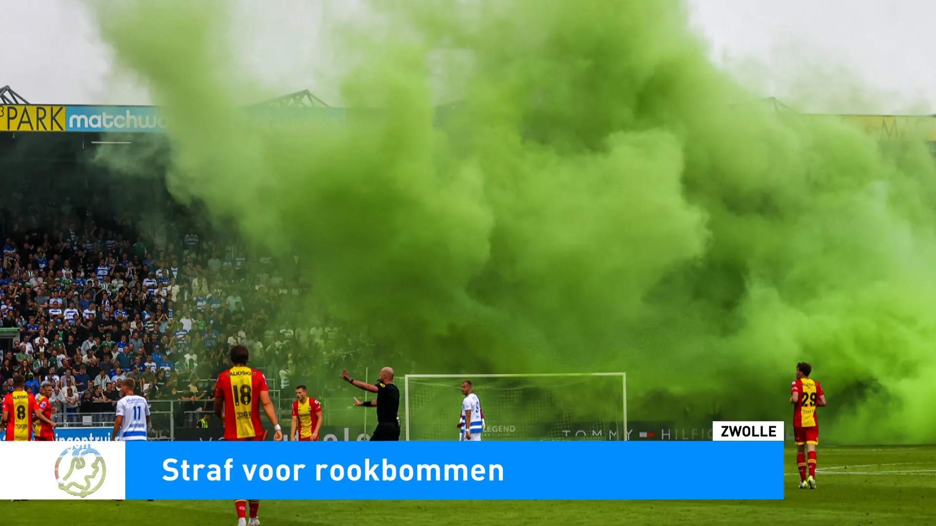 Twee supporters veroordeeld voor rookbommen bij PEC Zwolle