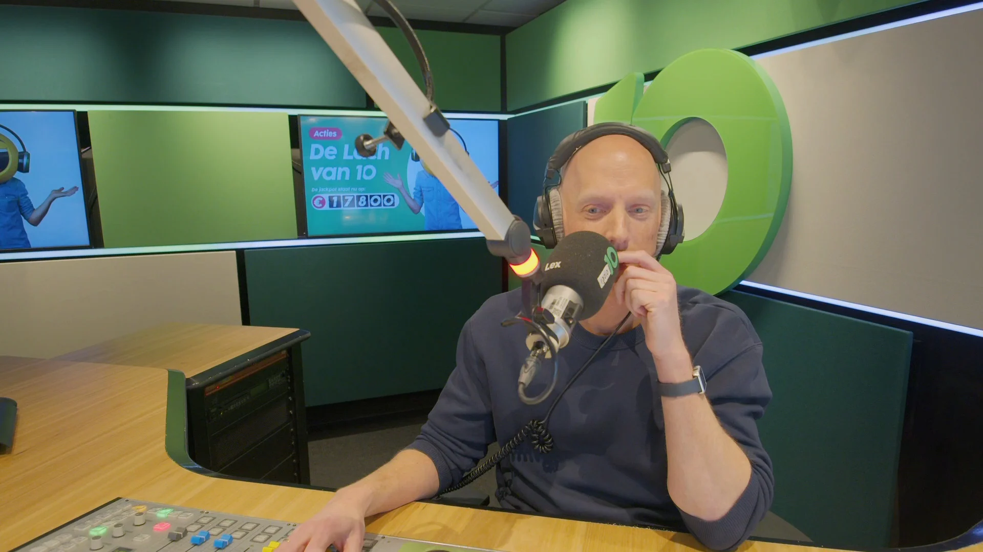 John van den Heuvel werd opgepakt voor vuurwerkvandalisme