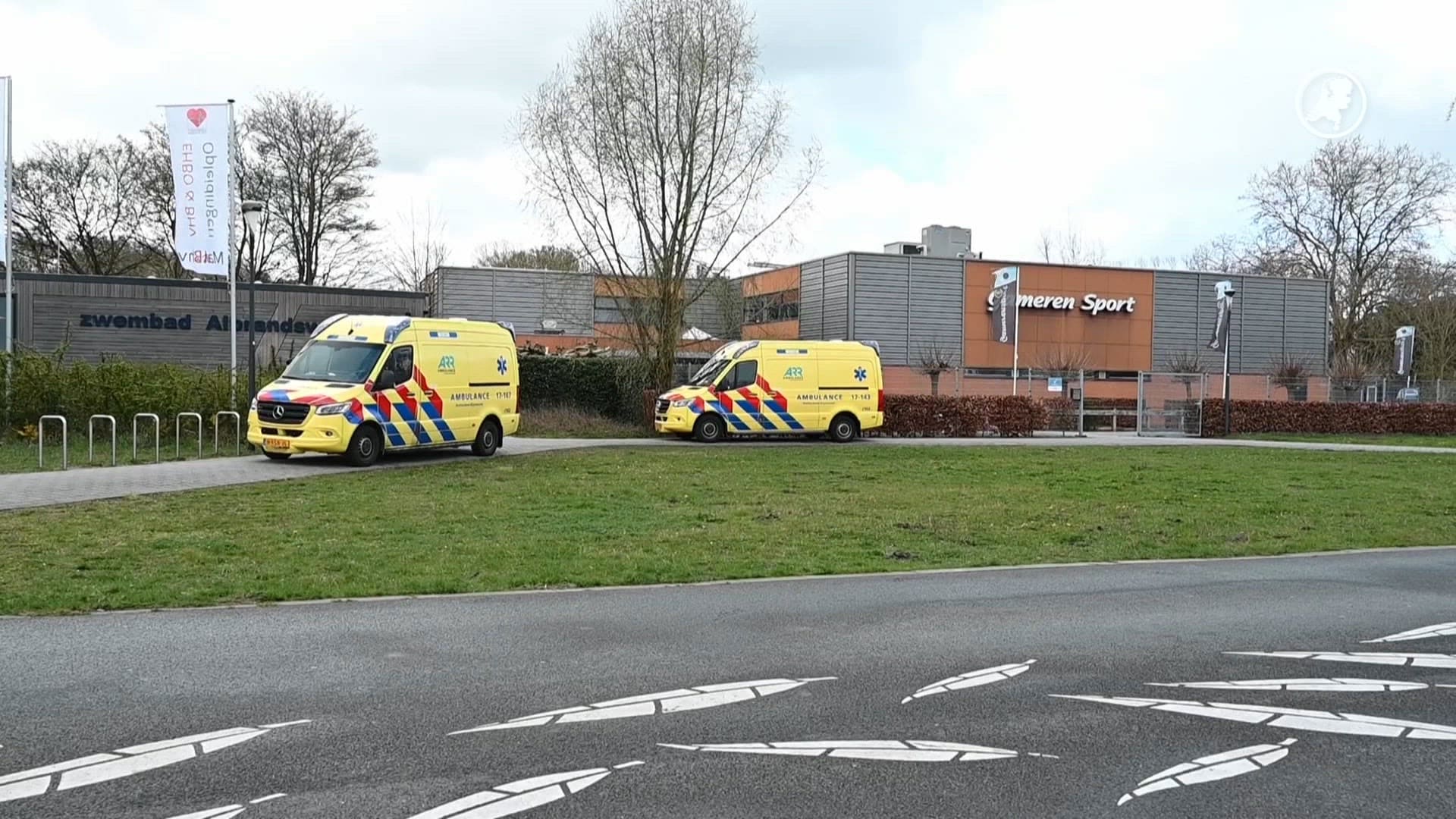 Reanimatie bij zwembad in Poortugaal, veel hulpdiensten ter plaatse