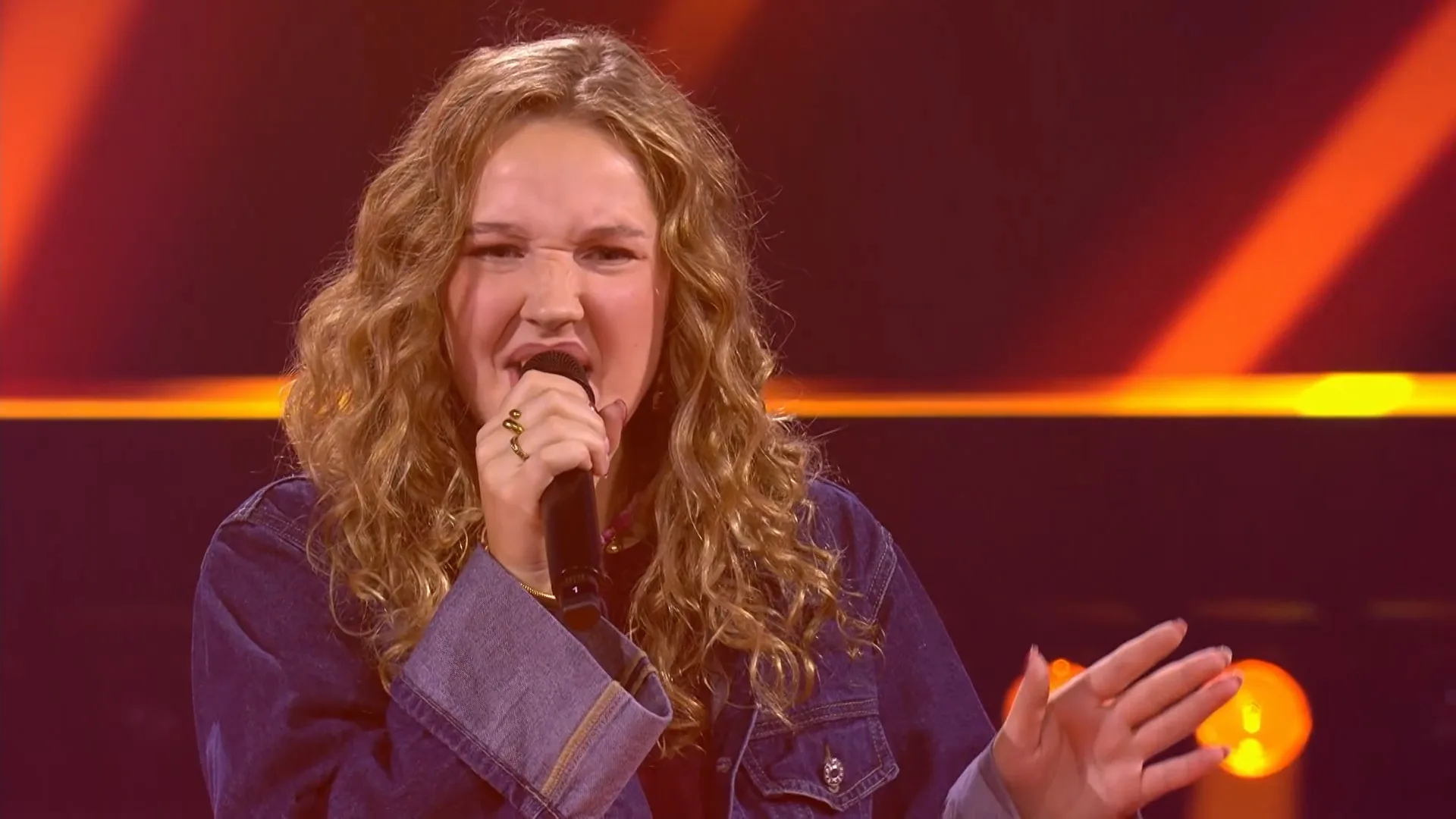 Duel Enza vs Beau in The Winner Takes It All