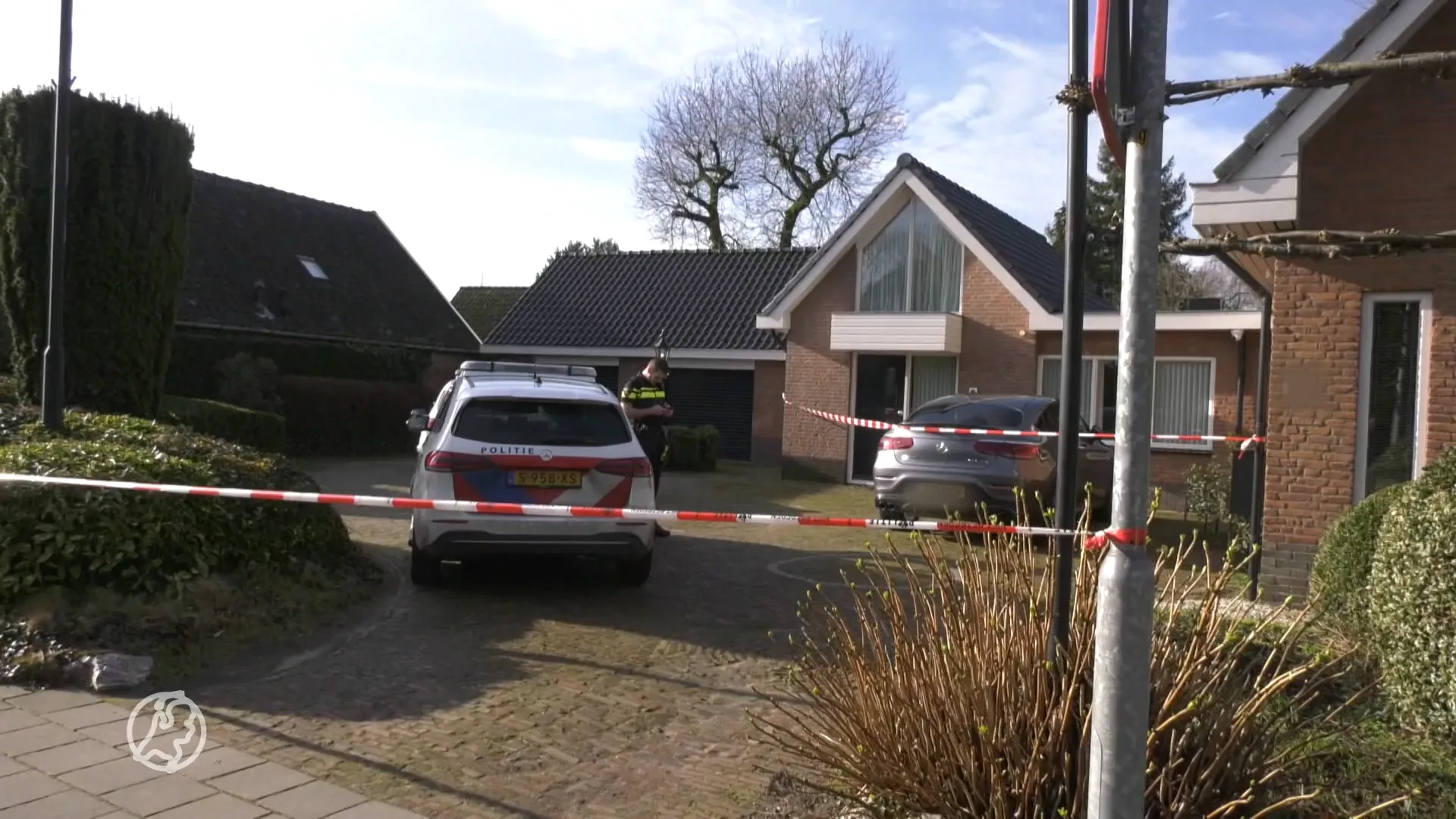 Muntenhandelaar overvallen in Garderen, eigenaar gaat dieven met knuppel te lijf