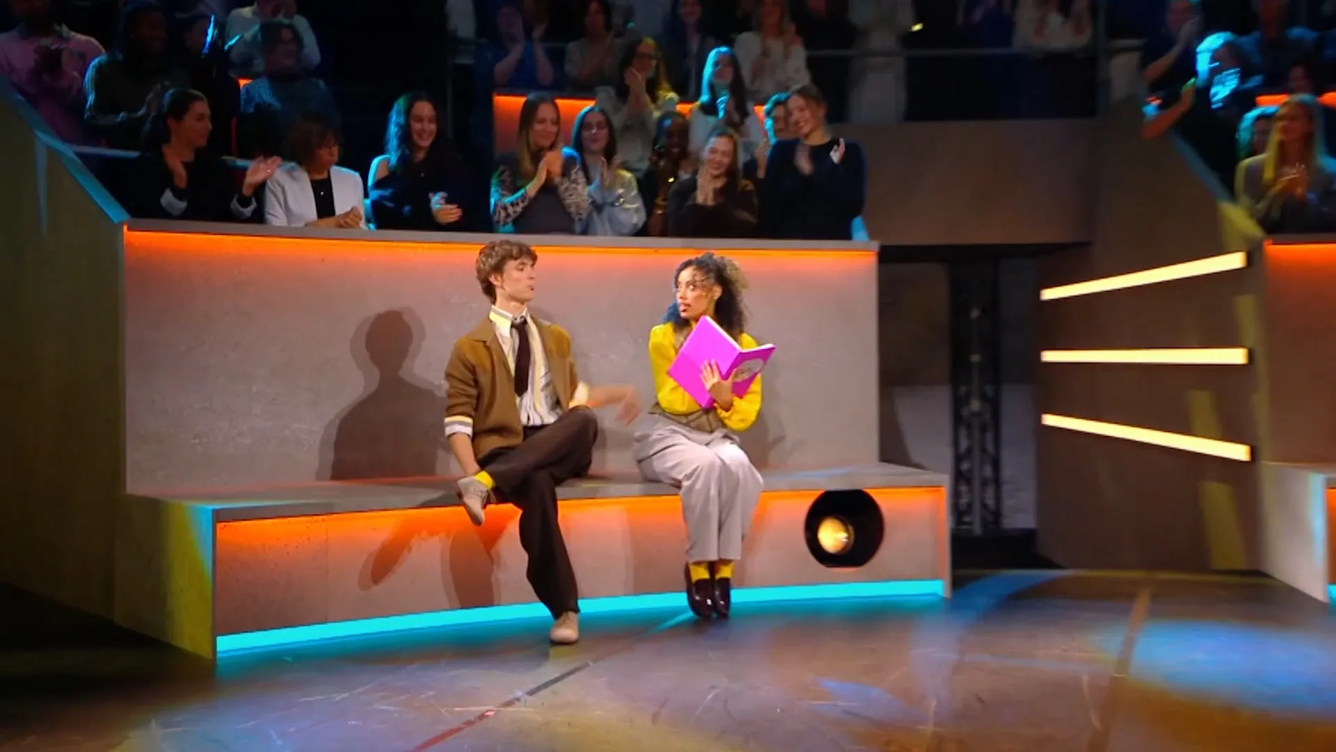 Djunelle & Misha geven alles op het podium | Studioshows Deel 4