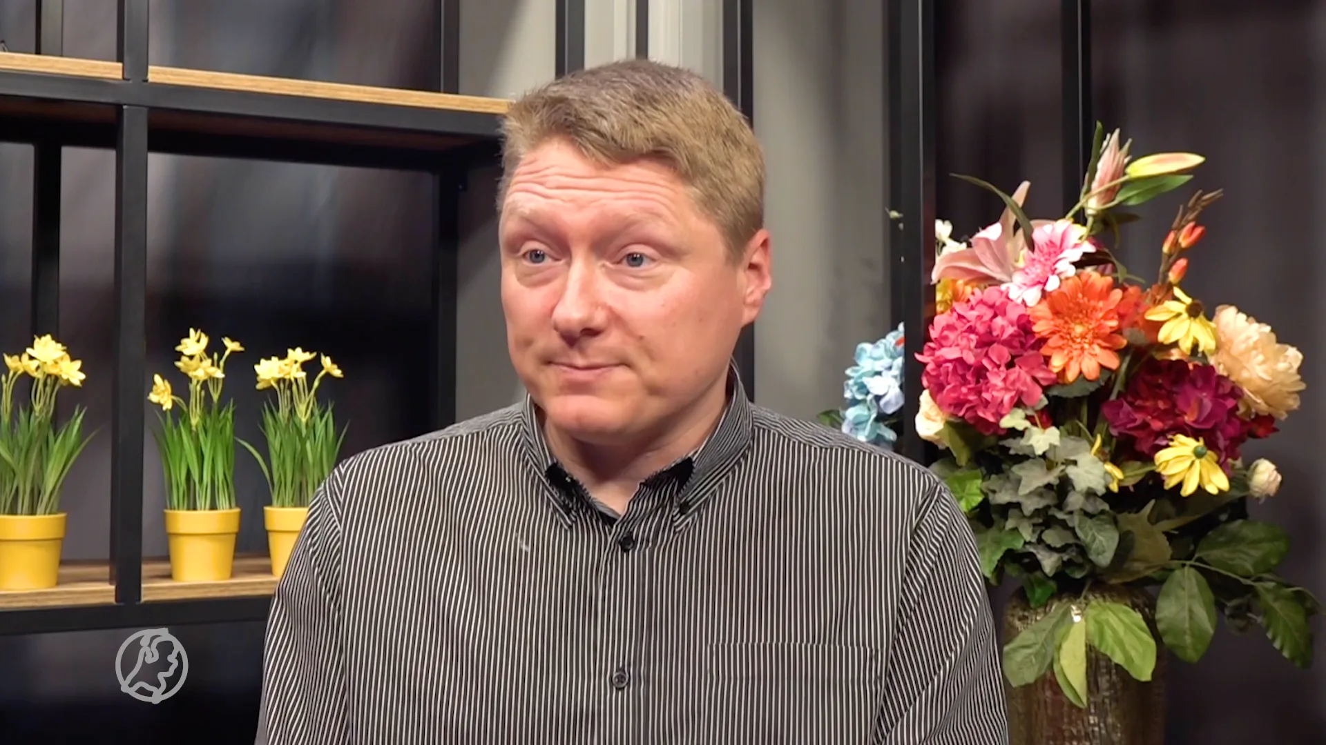 Ambulancebroeder Elbert wordt ware internetsensatie na kijkje in zijn leven op TikTok