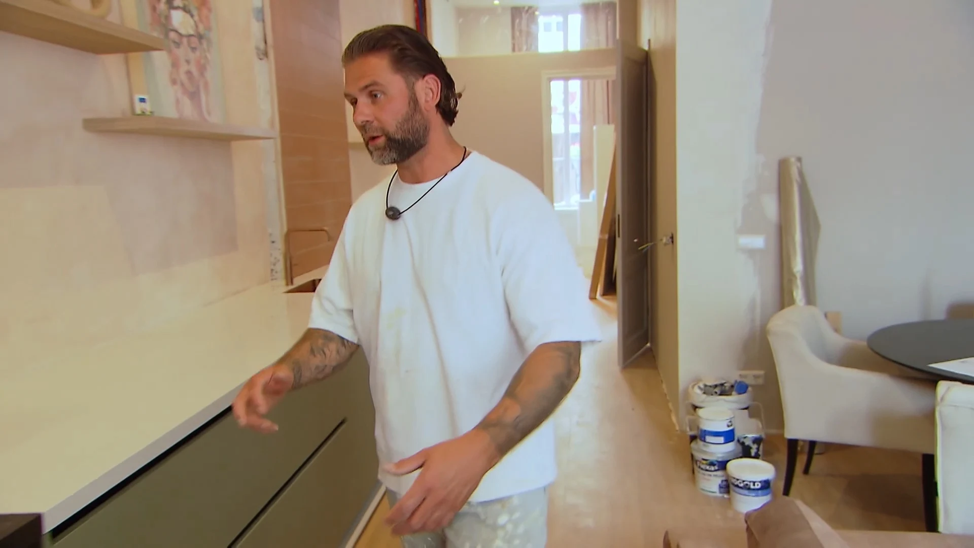 Victor en Naomi over appartement Faisel en Chris: 'Niks klopt'