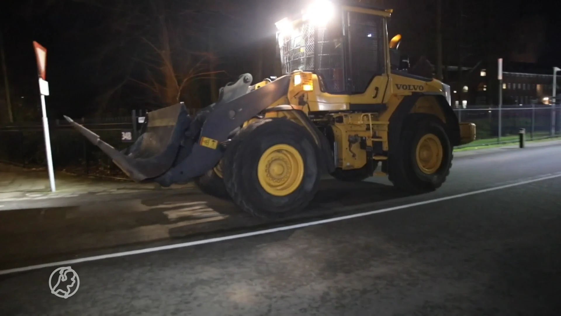 Noodbevel in Apeldoorn: mensen willen gearresteerde boeren bevrijden