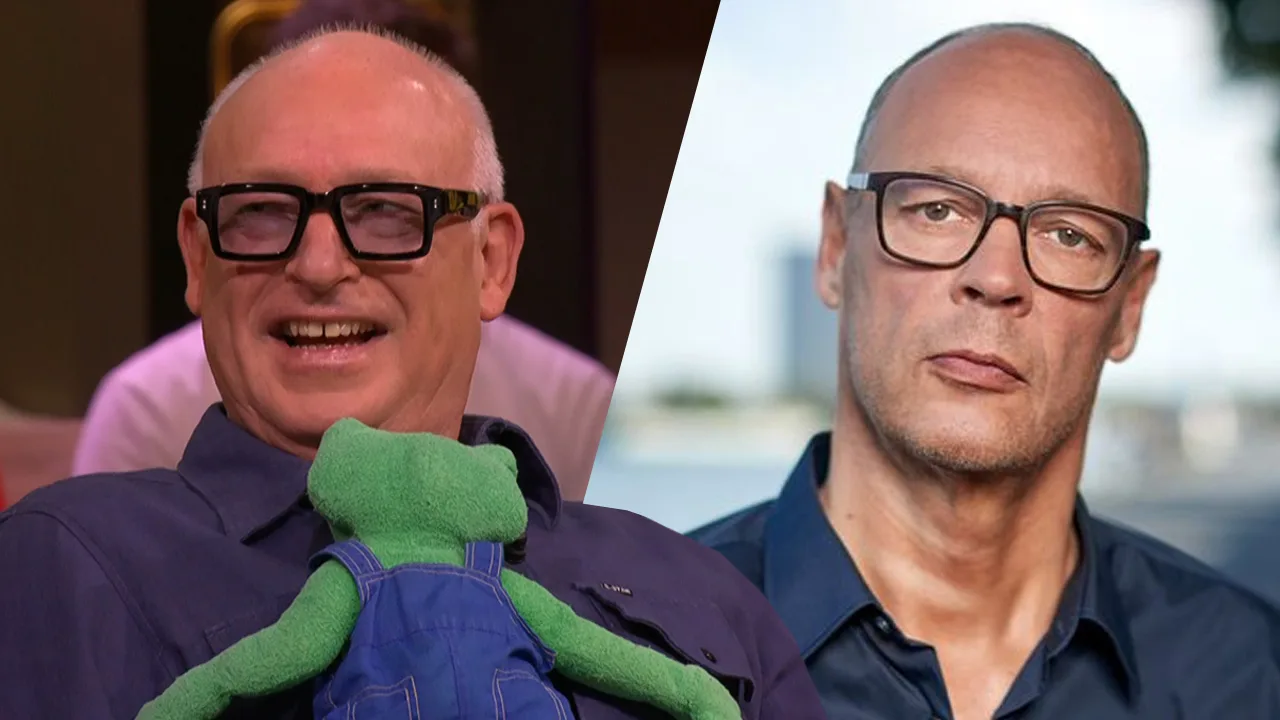 René reageert op onthulling van Directeurtje dat hij met een kikkerknuffel slaapt