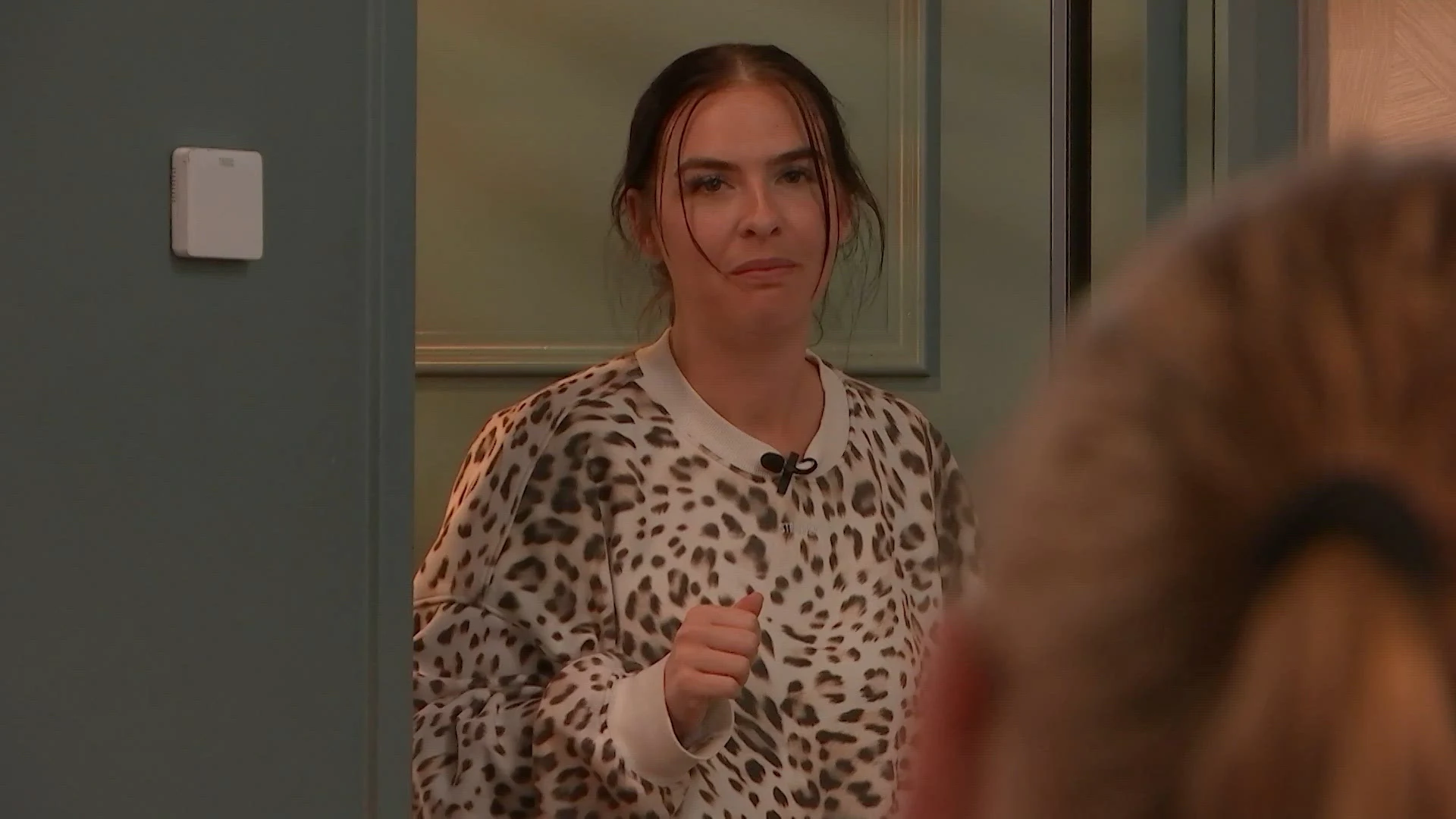 Roxy is in paniek: 'Mijn schoonmoeder komt morgen'