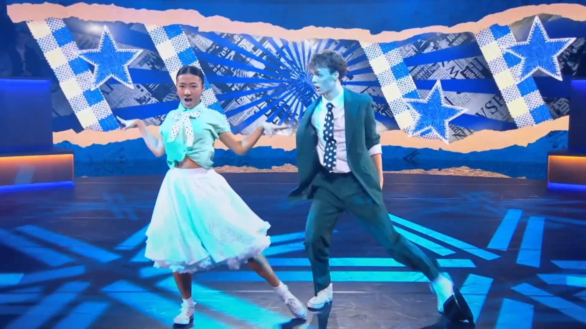 Noah & May krijgen het publiek mee | Studioshows Deel 1