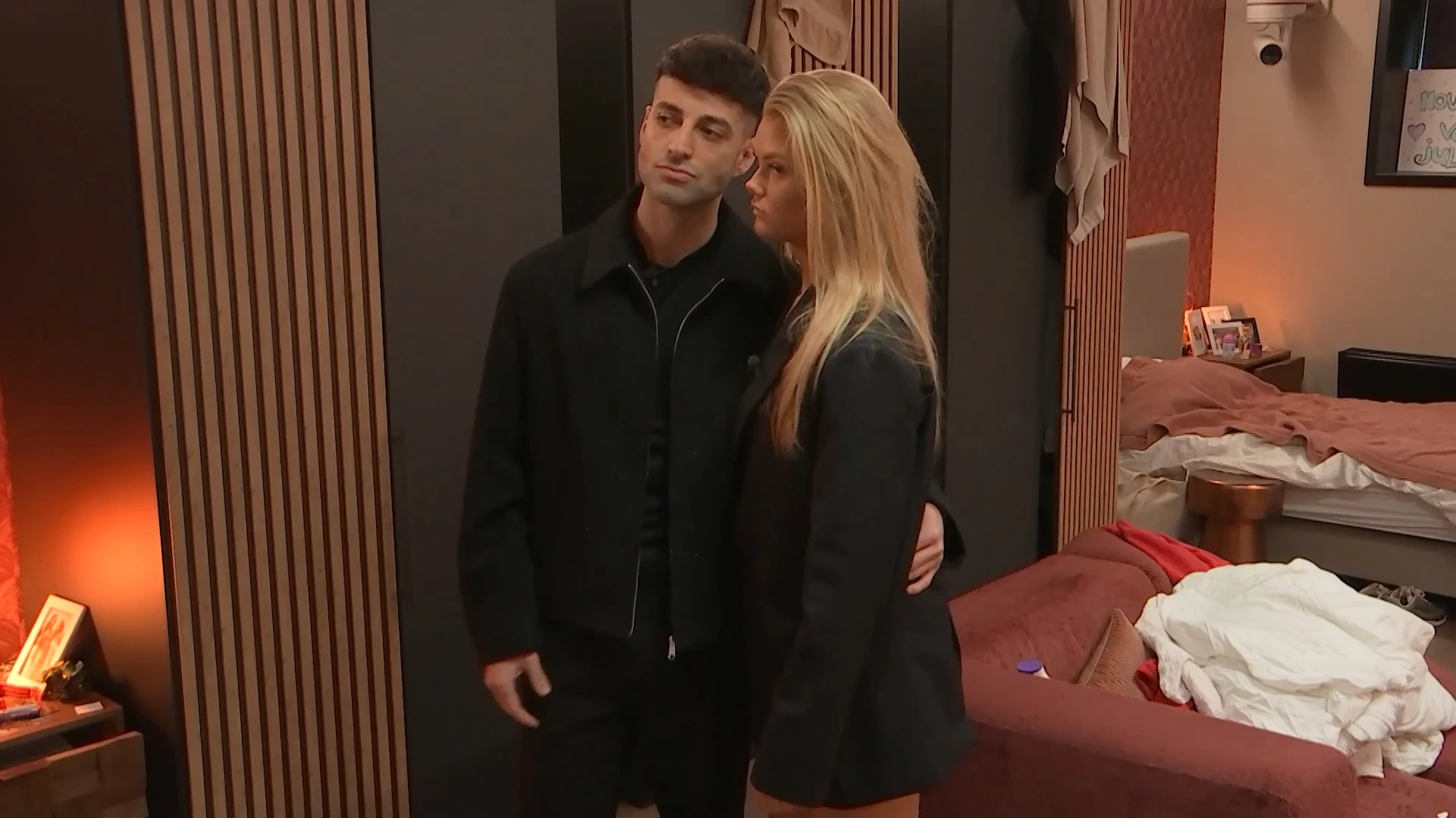 Salar en Mercedes oefenen voor het familiebezoek