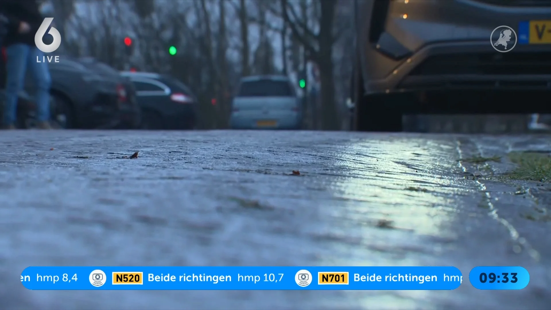 Spekglad op wegen in het noorden