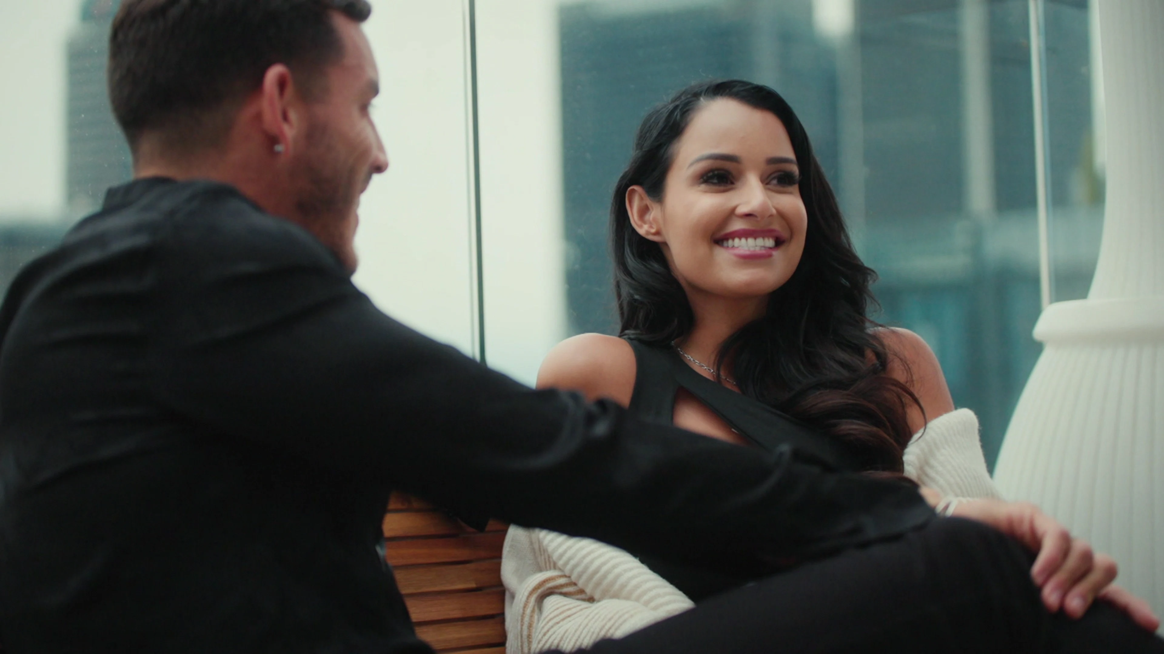 Menage À Trois, No!