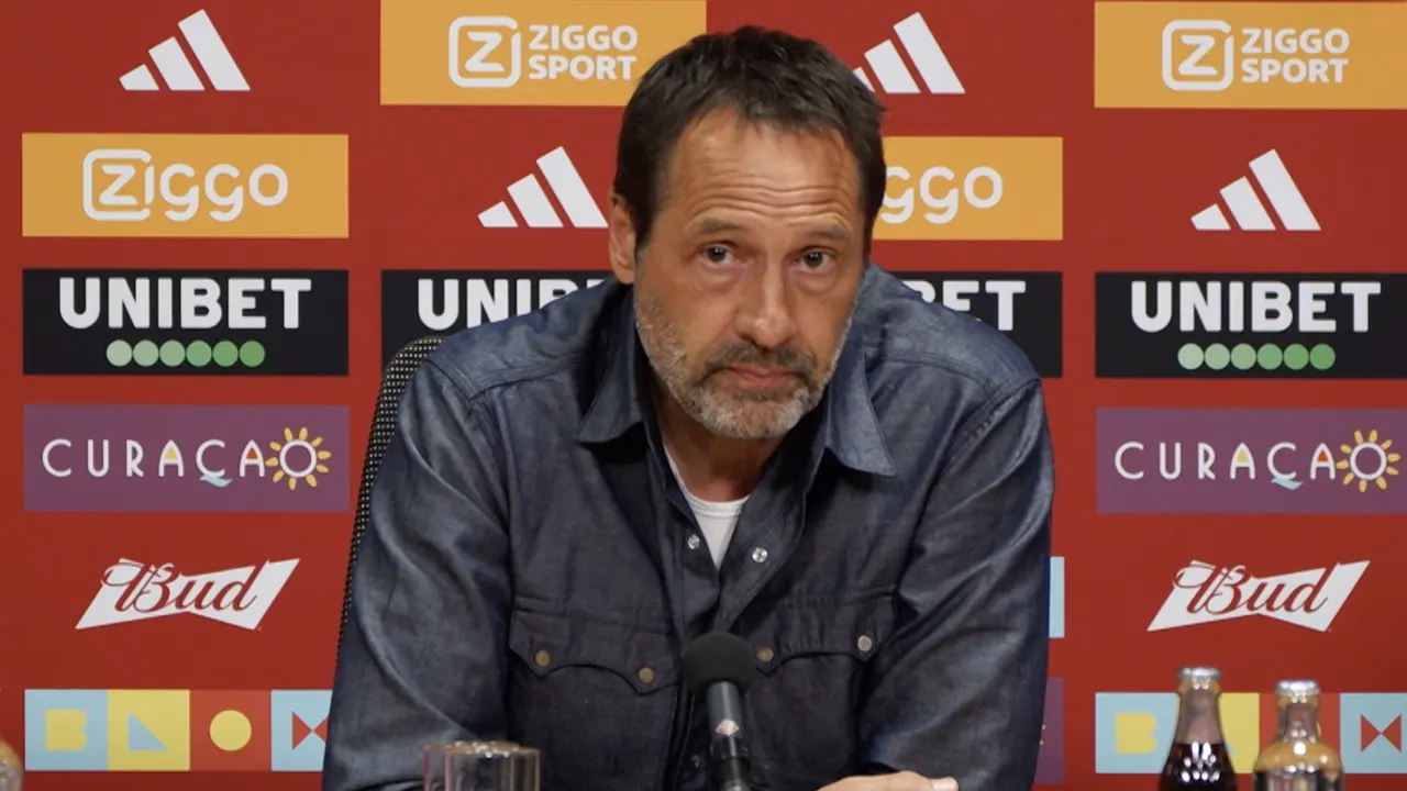 Van 't Schip licht Taylor uit: 'Hij heeft daarin een grote stap gemaakt'
